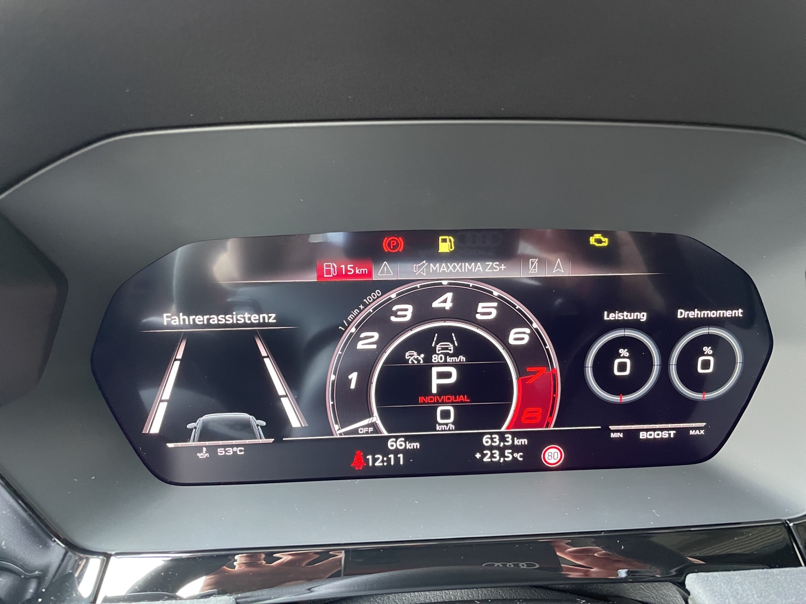 AUDI RS3 Limousine 2.5 TSI quattro S-tronic-image-10