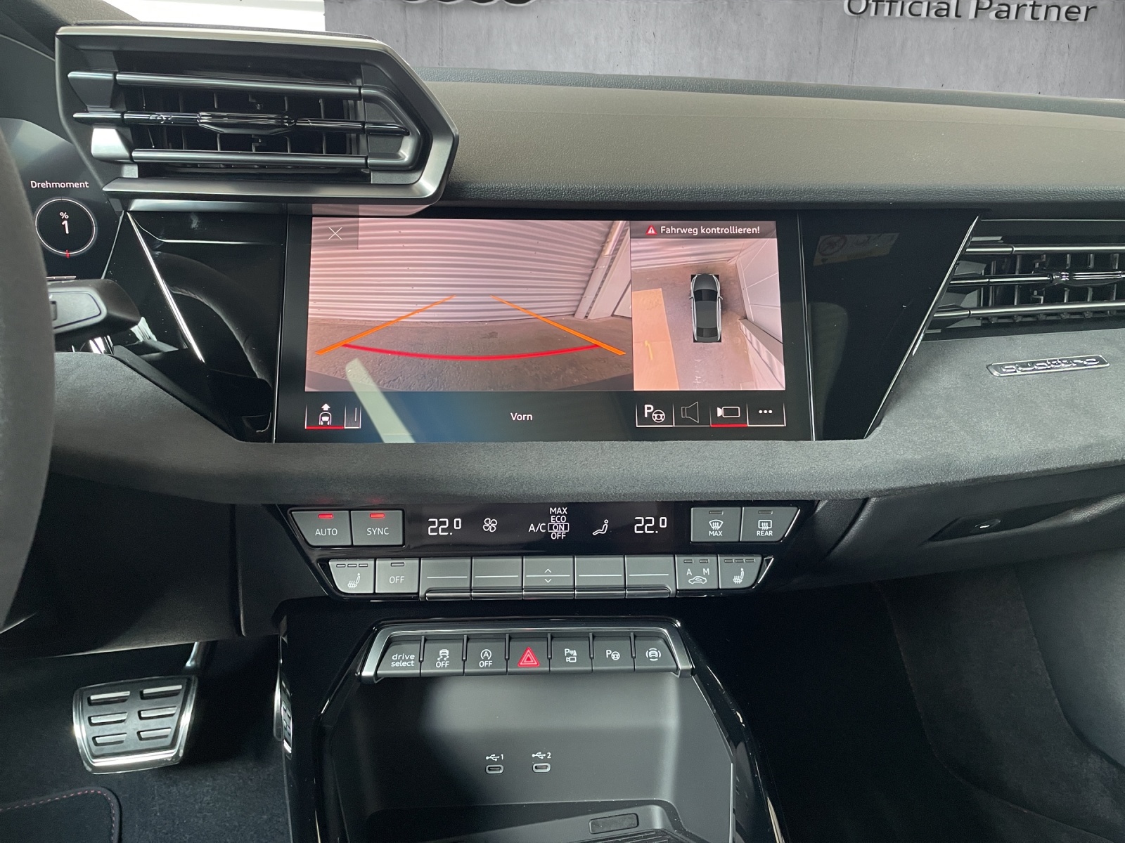 AUDI RS3 Limousine 2.5 TSI quattro S-tronic-image-11