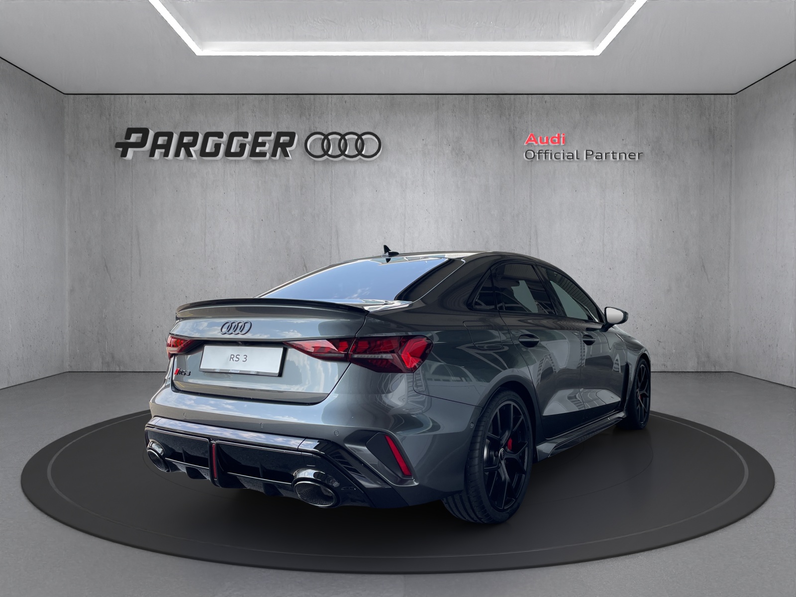 AUDI RS3 Limousine 2.5 TSI quattro S-tronic-image-5