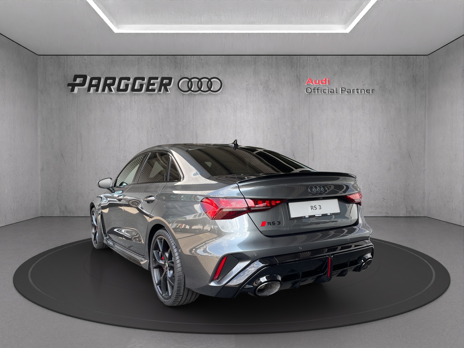 AUDI RS3 Limousine 2.5 TSI quattro S-tronic-image-4