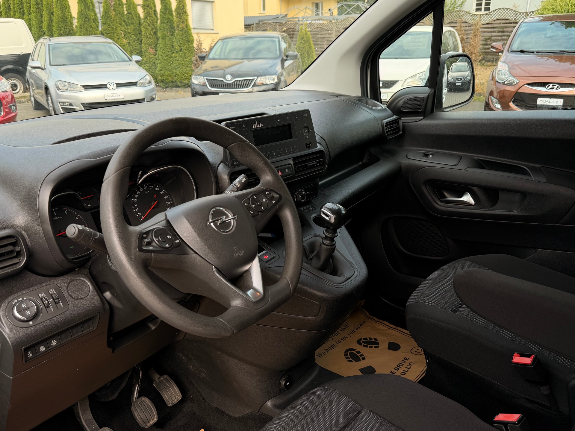 OPEL Combo Life 1.2 Enjoy-image-14