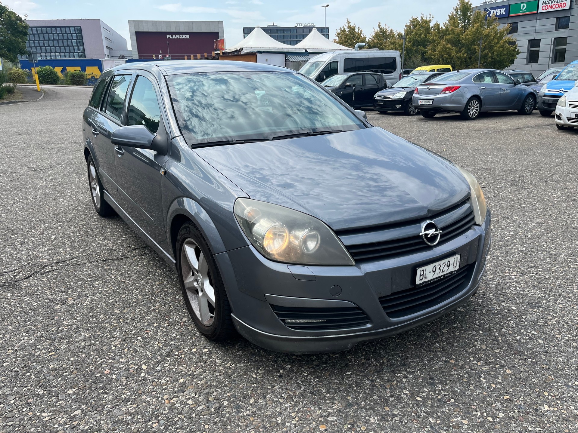 OPEL Astra Caravan 1.7 CDTi Essentia-image-1