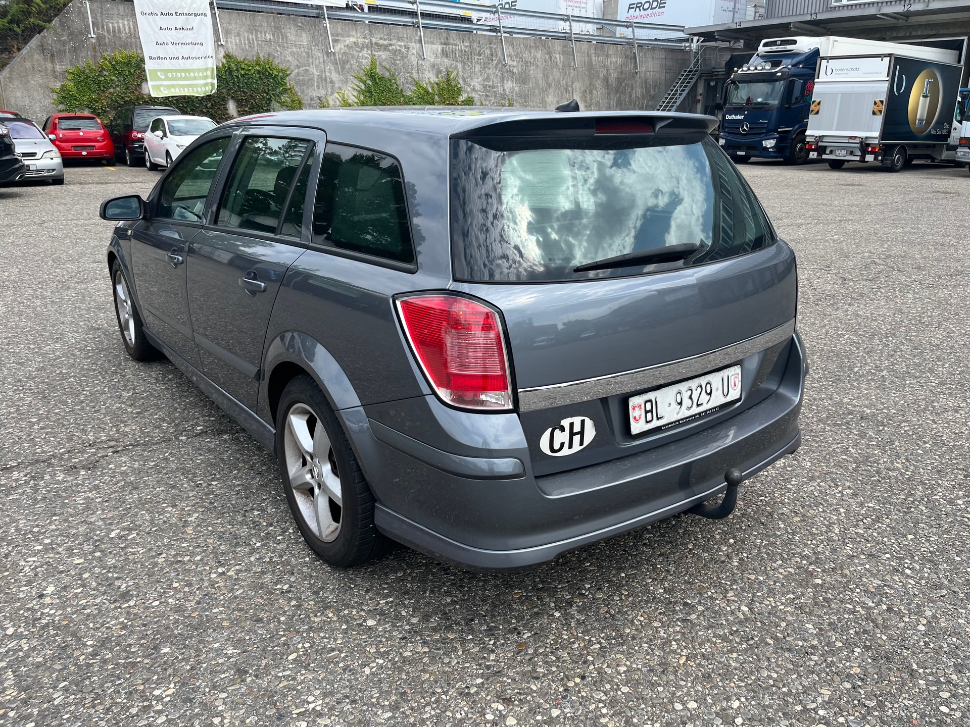OPEL Astra Caravan 1.7 CDTi Essentia-image-3