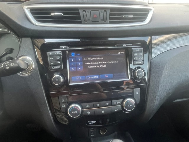 NISSAN X-Trail 2.0 dCi tekna Xtronic CVT ALL-MODE 4x4-image-3