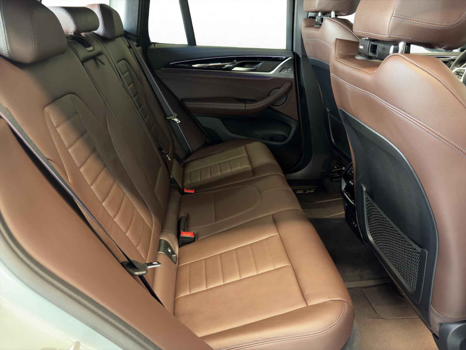 BMW X3 M40i-image-14