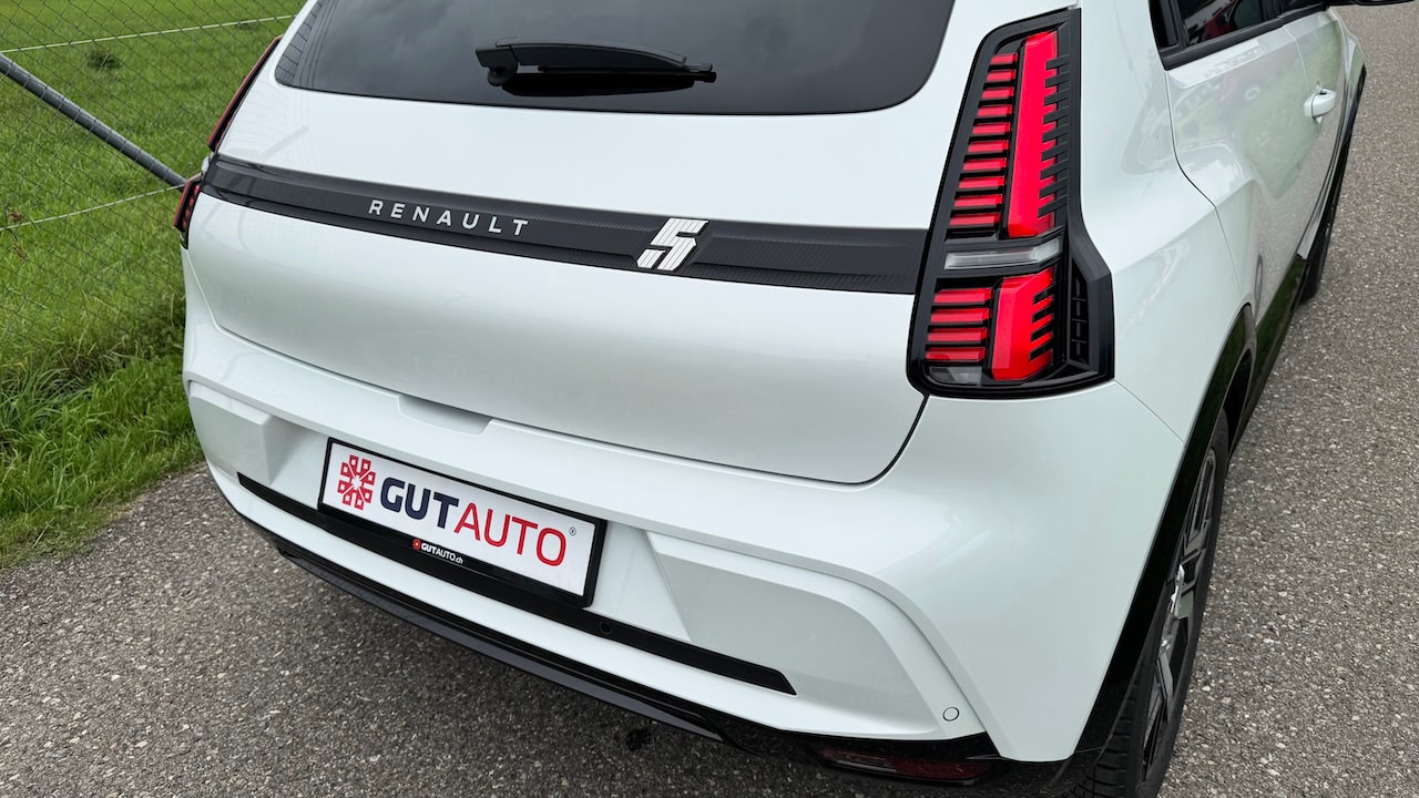 RENAULT R5 E-Tech Comfort Range 52 kWh Techno-image-10