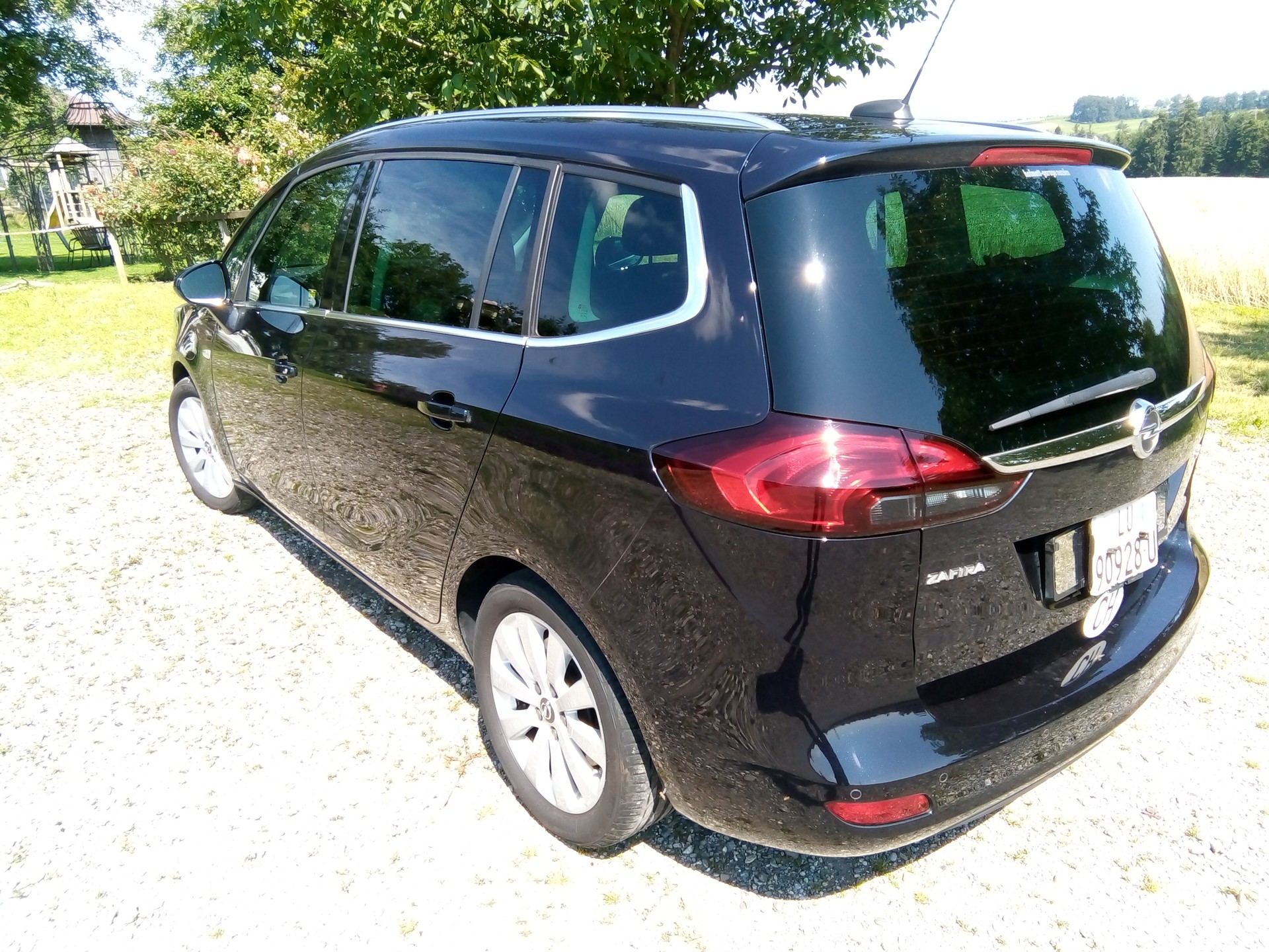 OPEL Zafira 2.0 CDTi Excellence Automatic-image-6