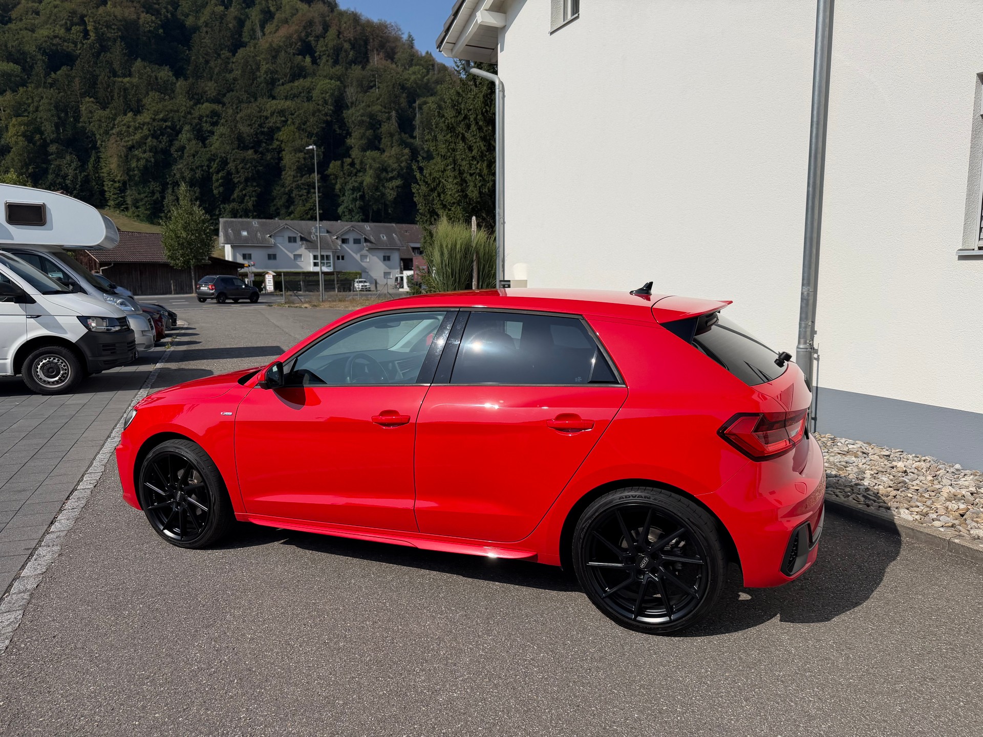 AUDI A1 Sportback 35 TFSI S Line S-tronic-image-12