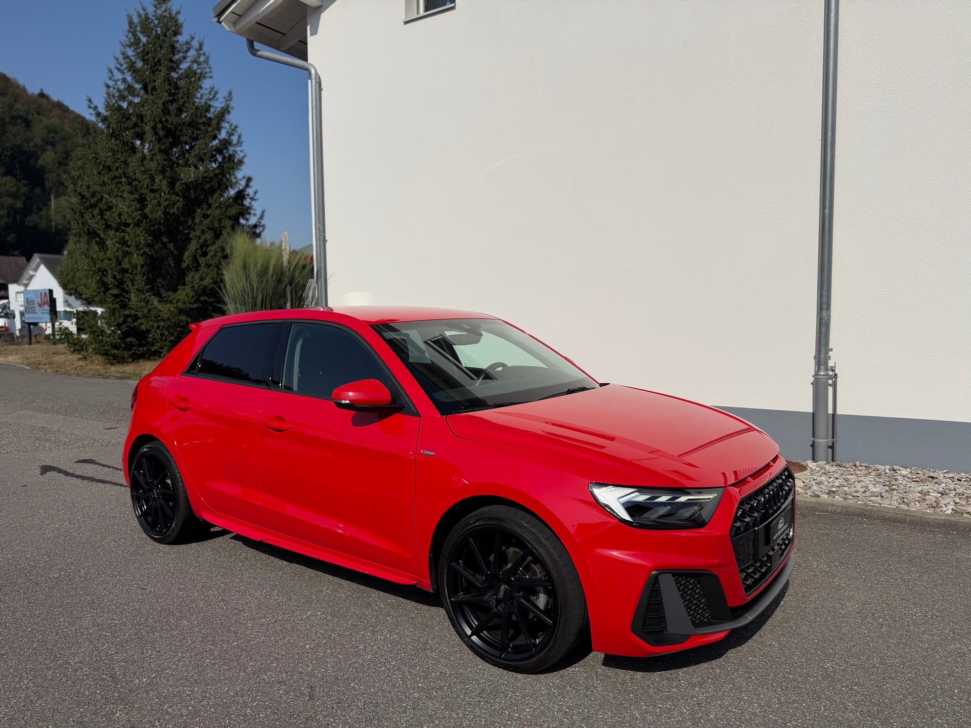 AUDI A1 Sportback 35 TFSI S Line S-tronic-image-2