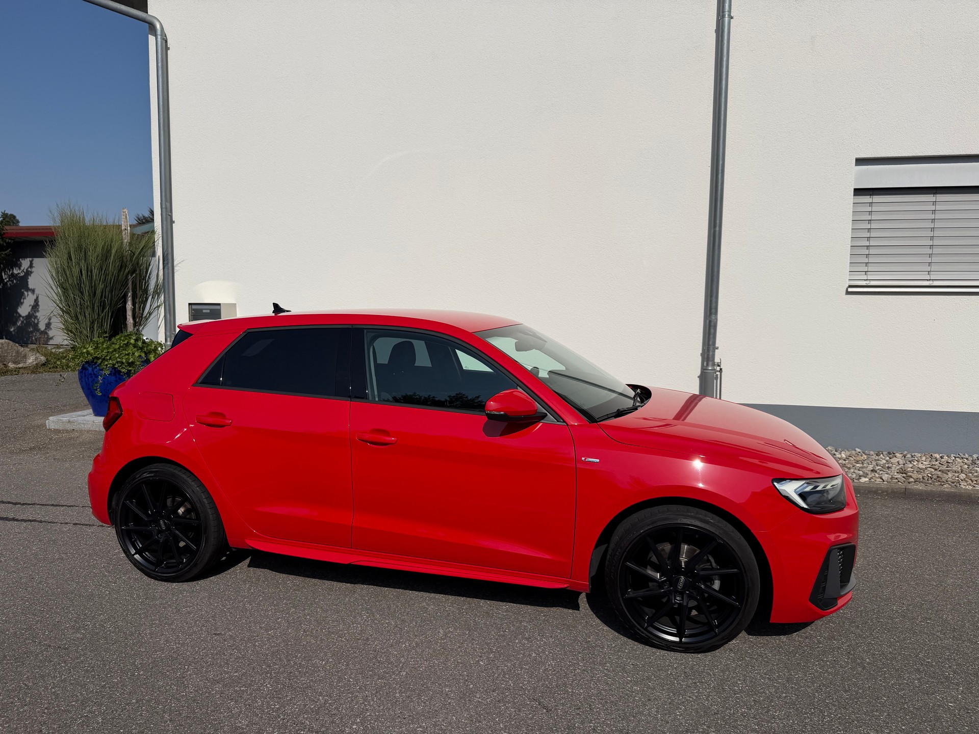 AUDI A1 Sportback 35 TFSI S Line S-tronic-image-3