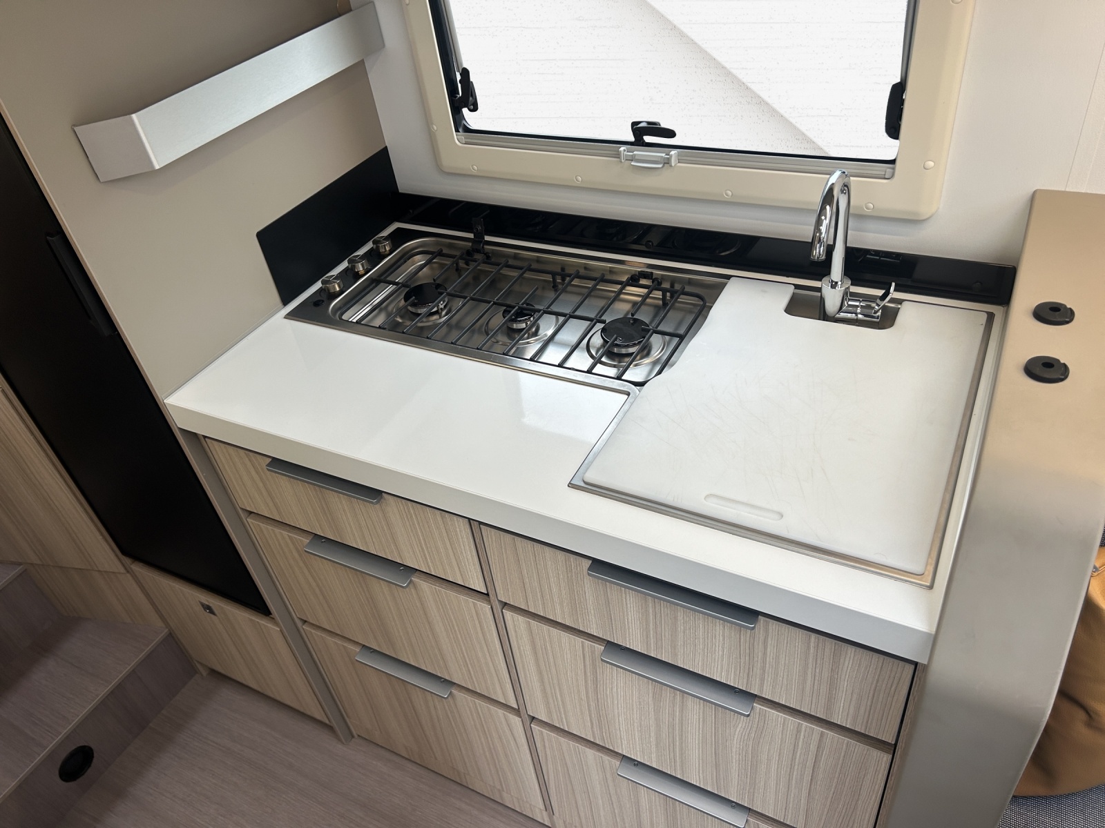 ADRIA Axess DL-image-10