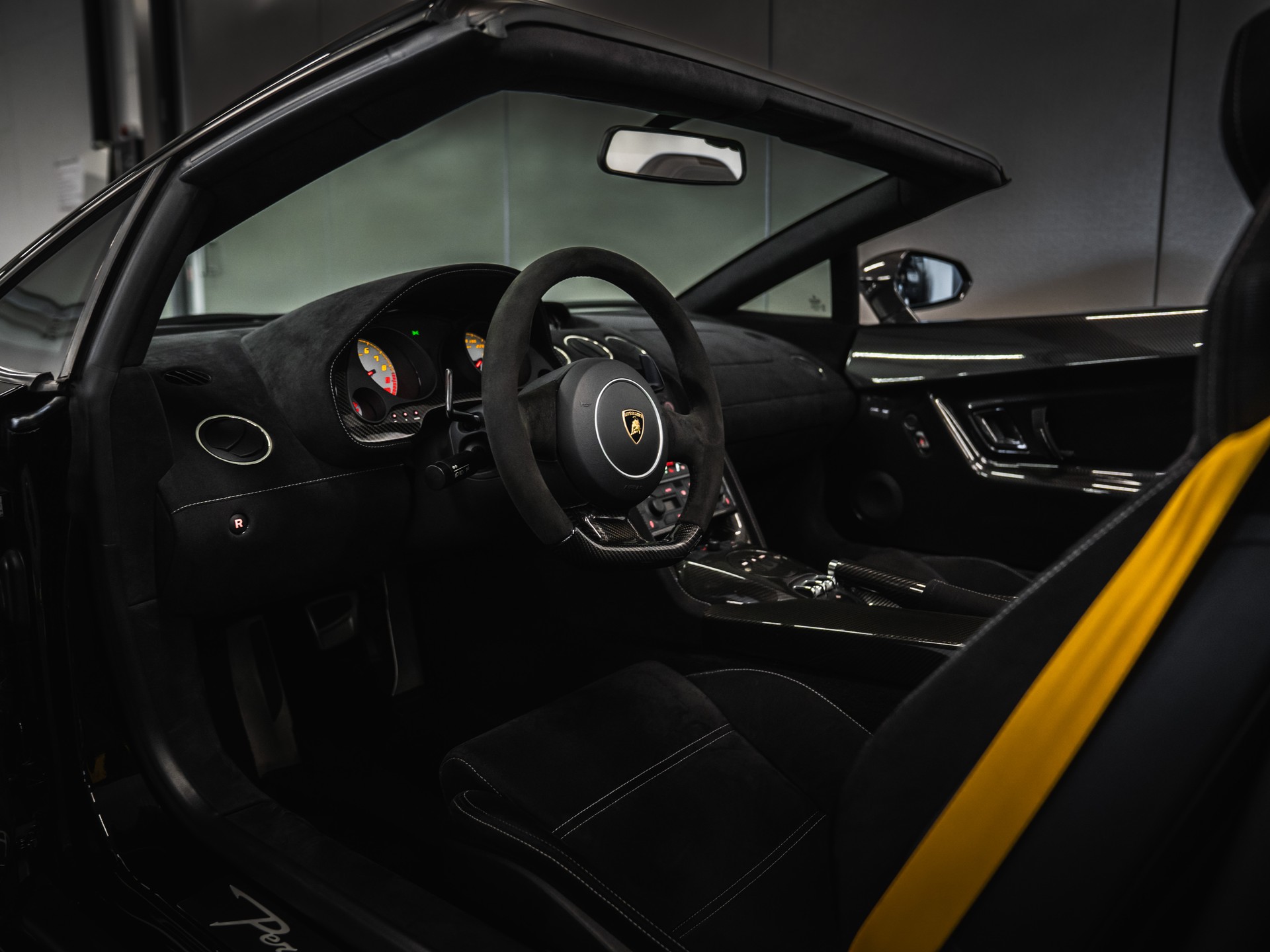 LAMBORGHINI Gallardo LP570-4 Spyder Performante E-Gear-image-8