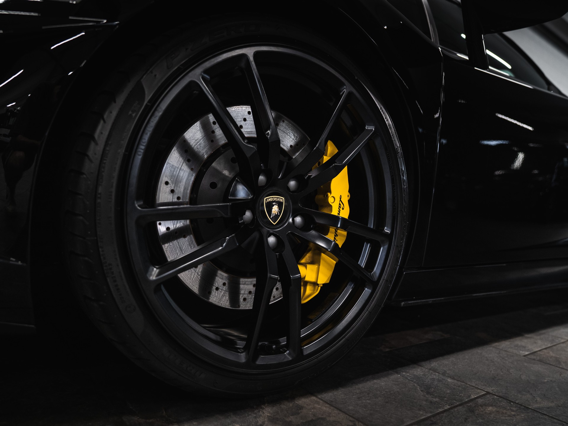 LAMBORGHINI Gallardo LP570-4 Spyder Performante E-Gear-image-12