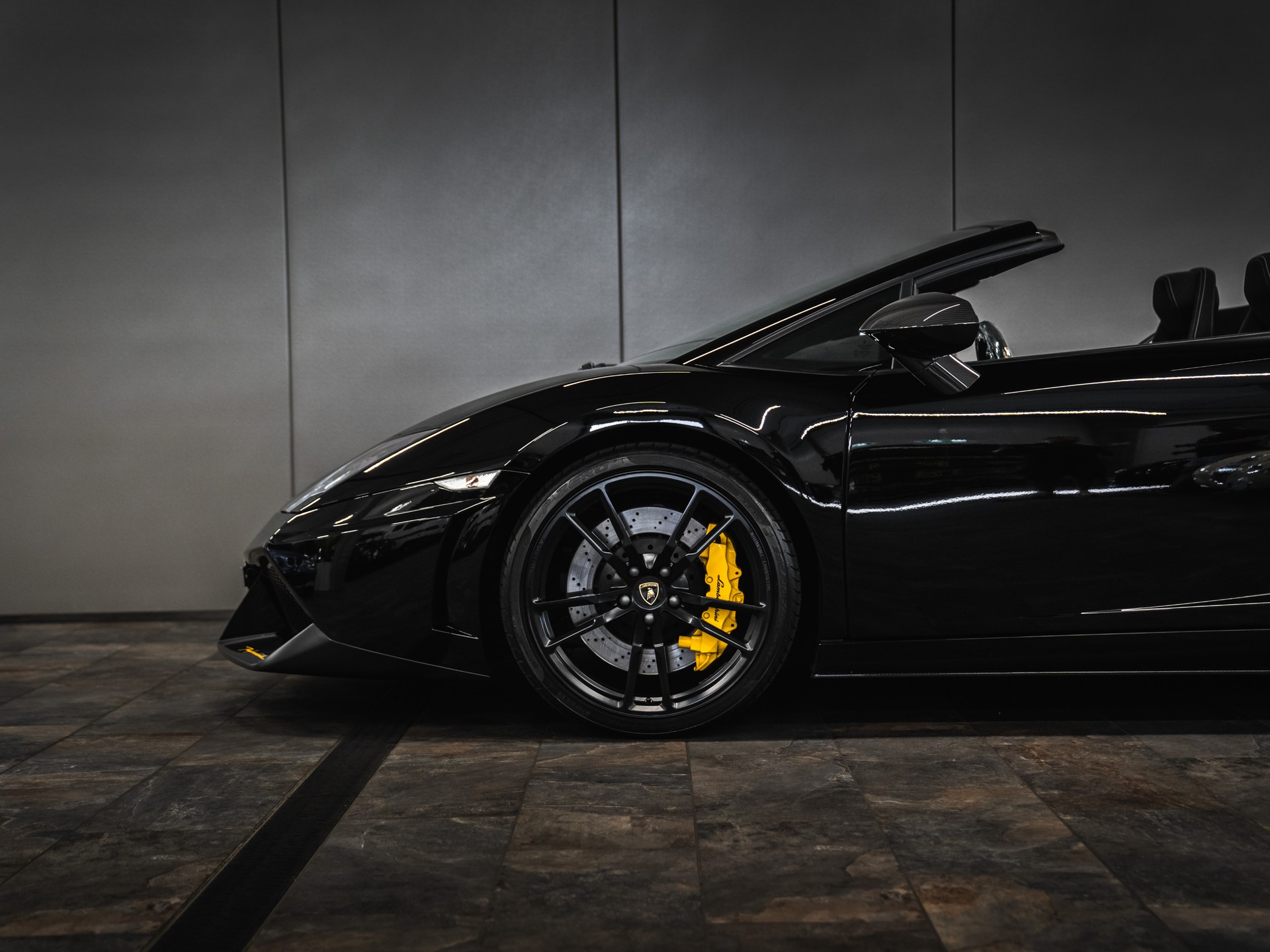 LAMBORGHINI Gallardo LP570-4 Spyder Performante E-Gear-image-1