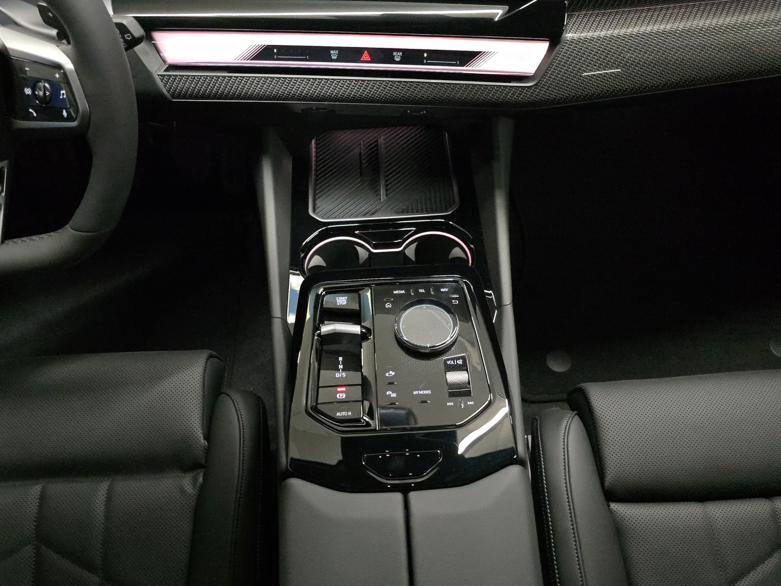 BMW 540d xDrive 48V Touring M Sport Pro Steptronic-image-16