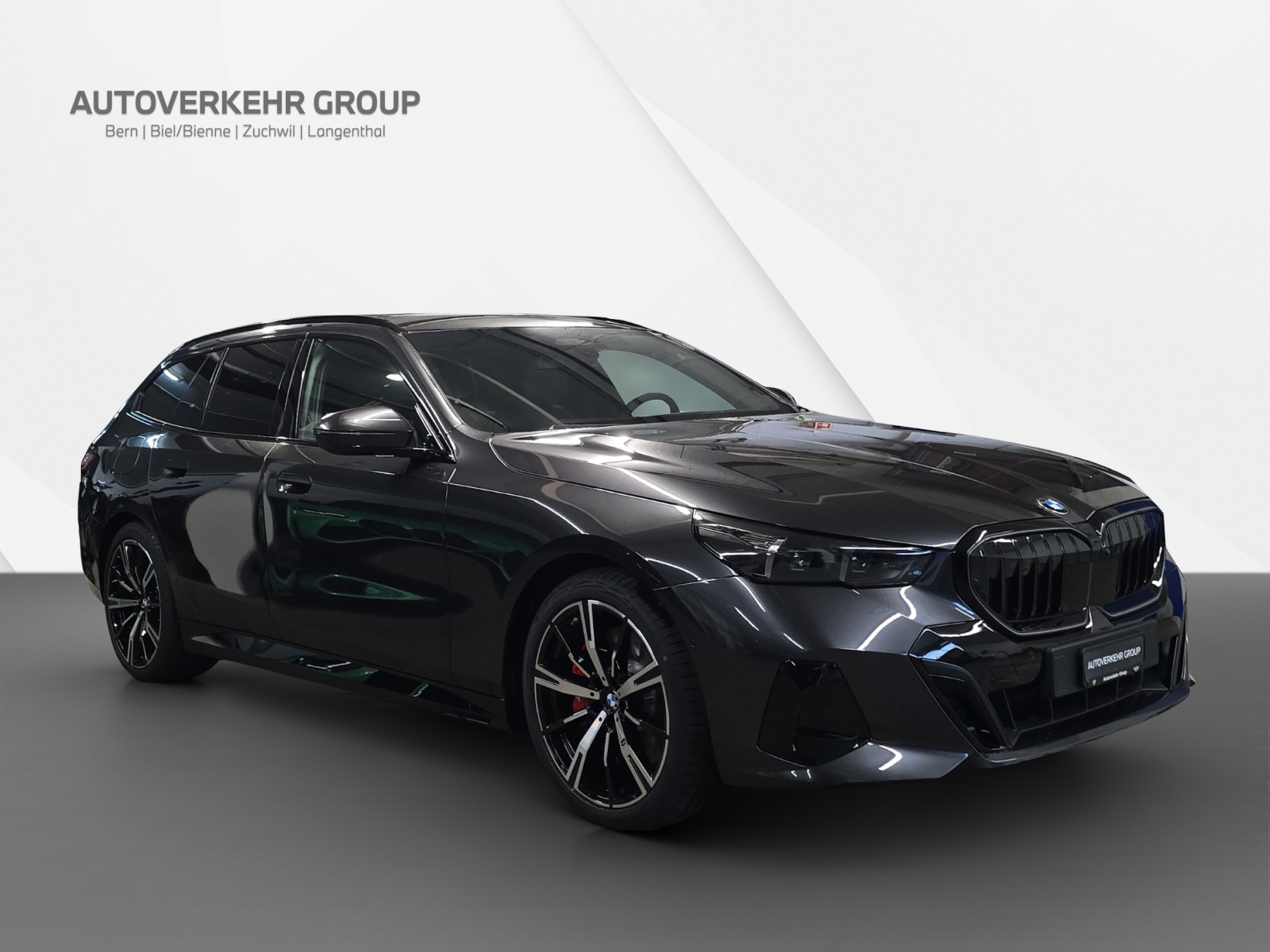 BMW 540d xDrive 48V Touring M Sport Pro Steptronic-showroom-element-2