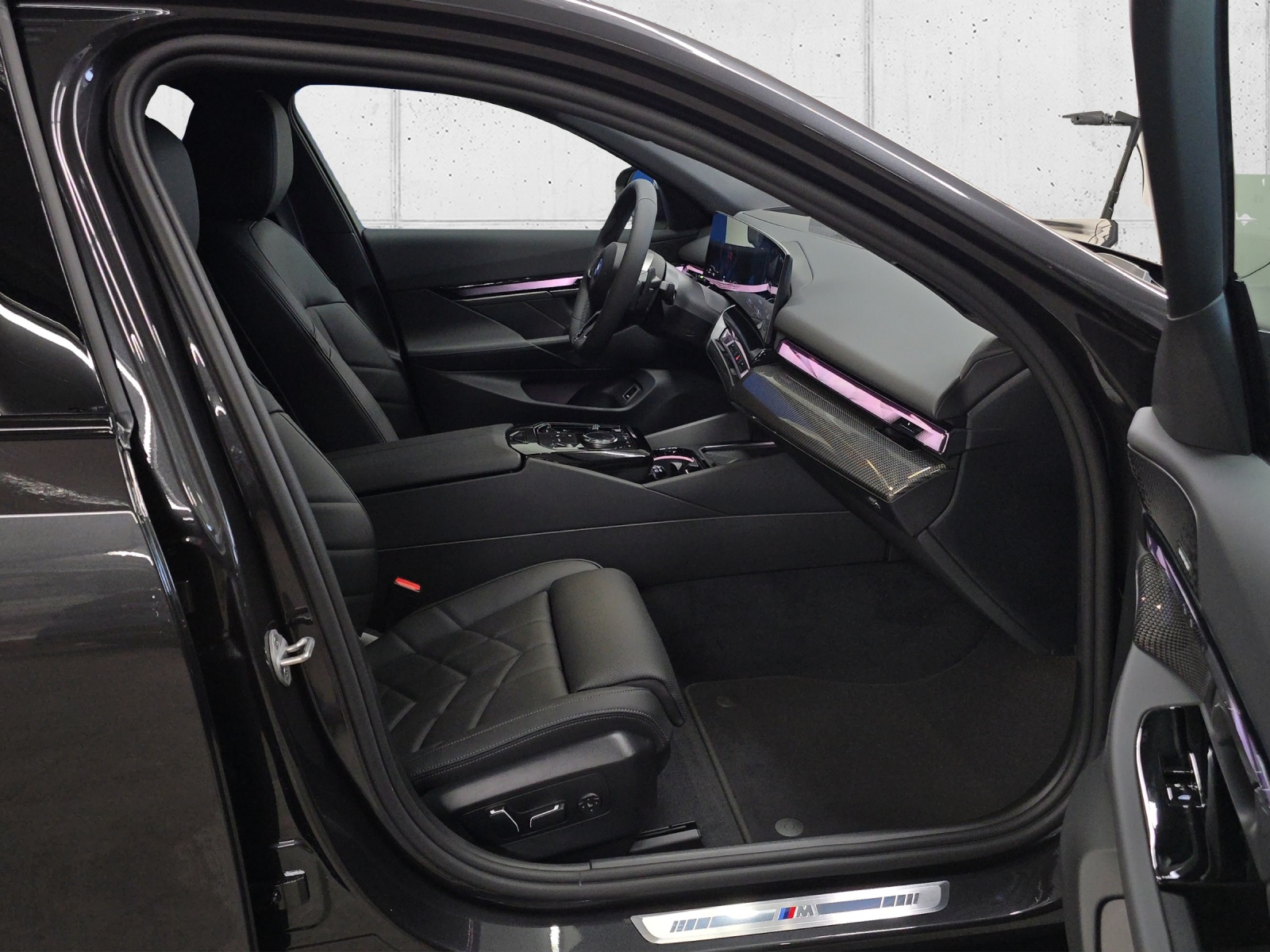 BMW 540d xDrive 48V Touring M Sport Pro Steptronic-image-10