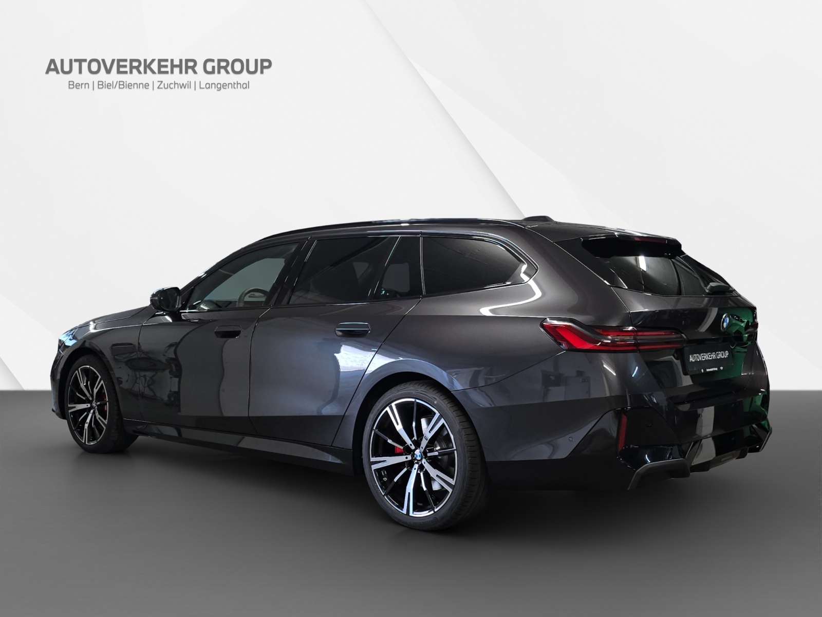 BMW 540d xDrive 48V Touring M Sport Pro Steptronic-image-6