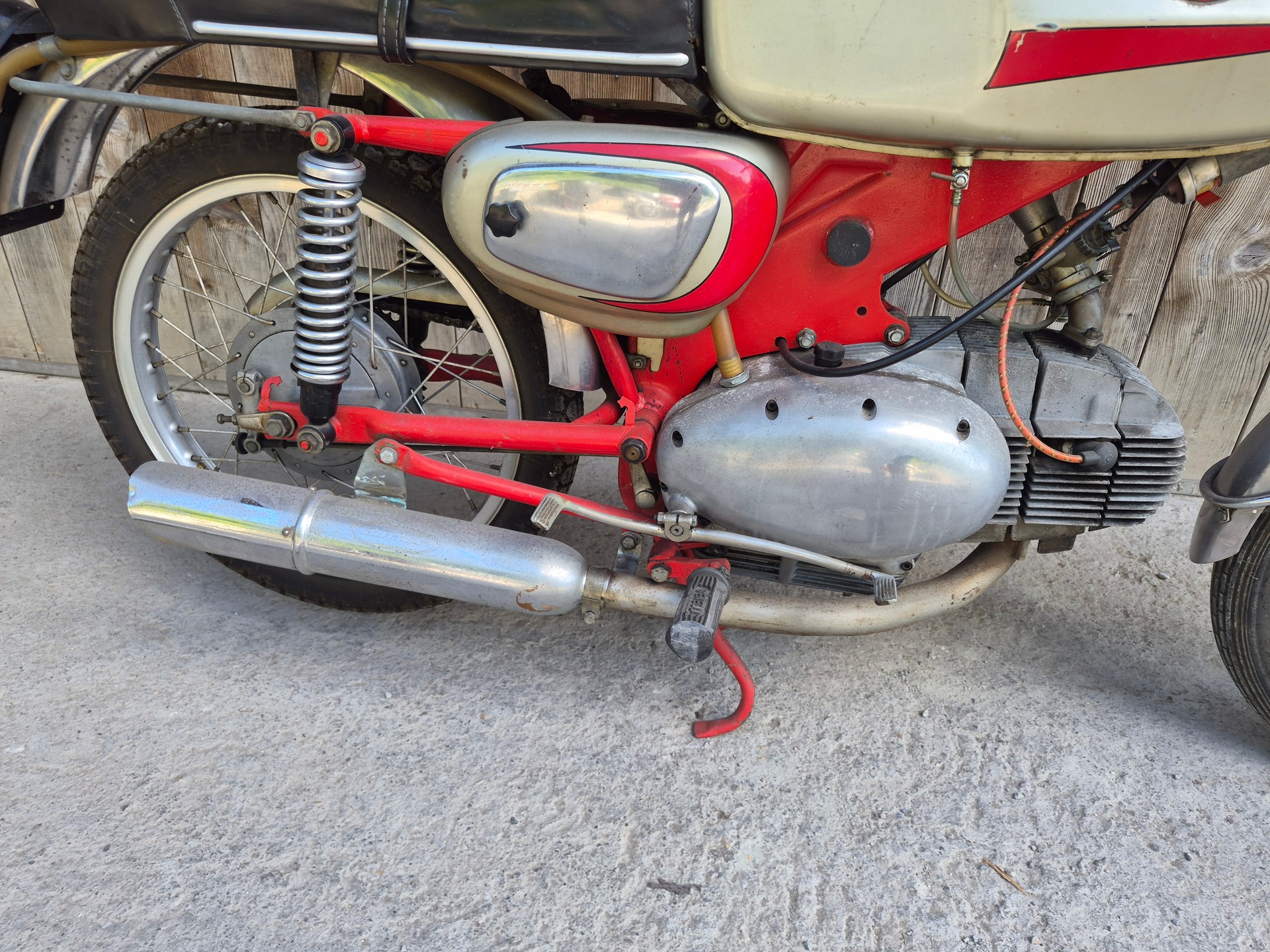 MOTOBI Sport Special 125-image-7