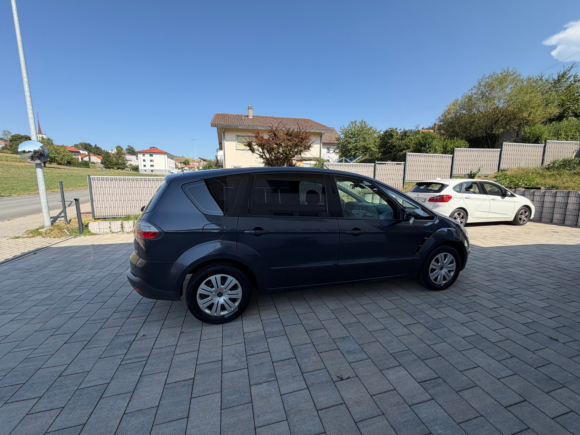 FORD S-Max 2.0 TDCi Titanium Automatic-image-3