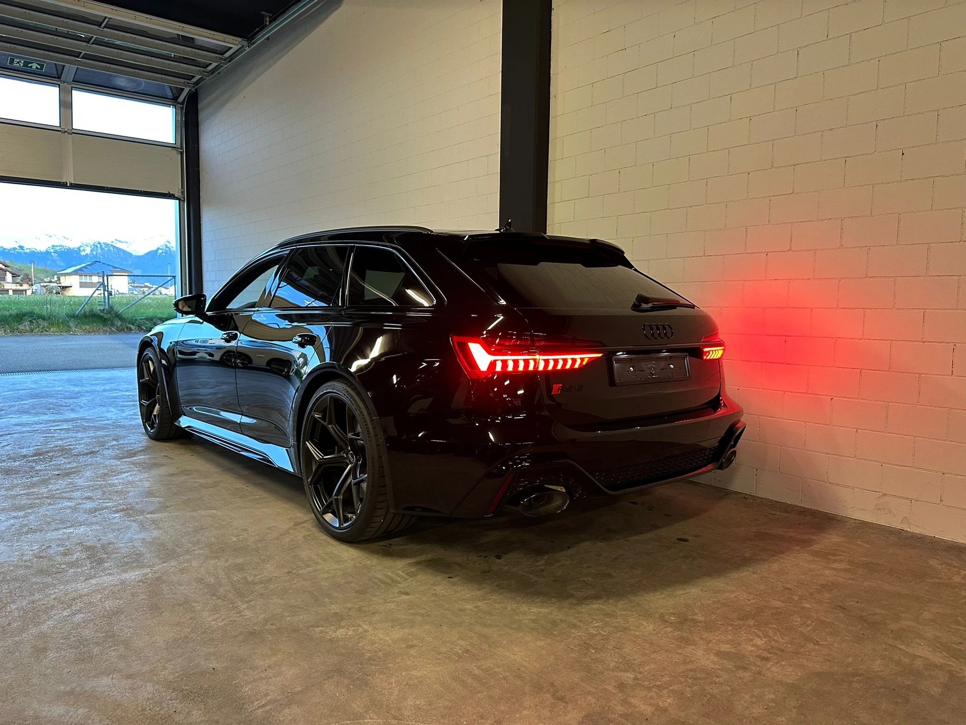 AUDI RS6 Avant 4.0 TFSI V8 Performance quattro ABT 720 PS / 950 NM-showroom-element-3