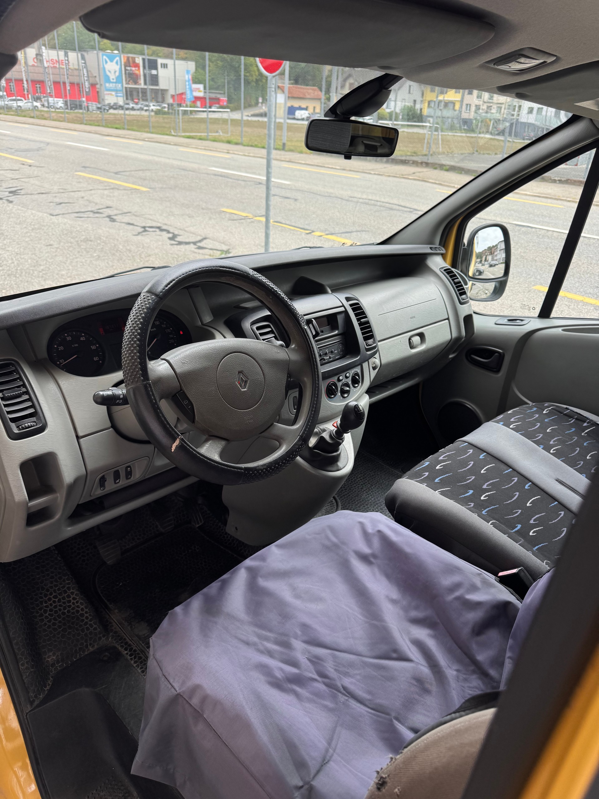 RENAULT Trafic 2.0 dCi 115 2.9t L2H1*Frisch MFK*AHK*-image-6