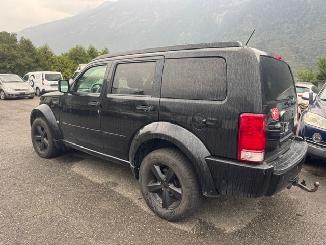 DODGE Nitro 4.0 V6 R/T Automatic-image-13