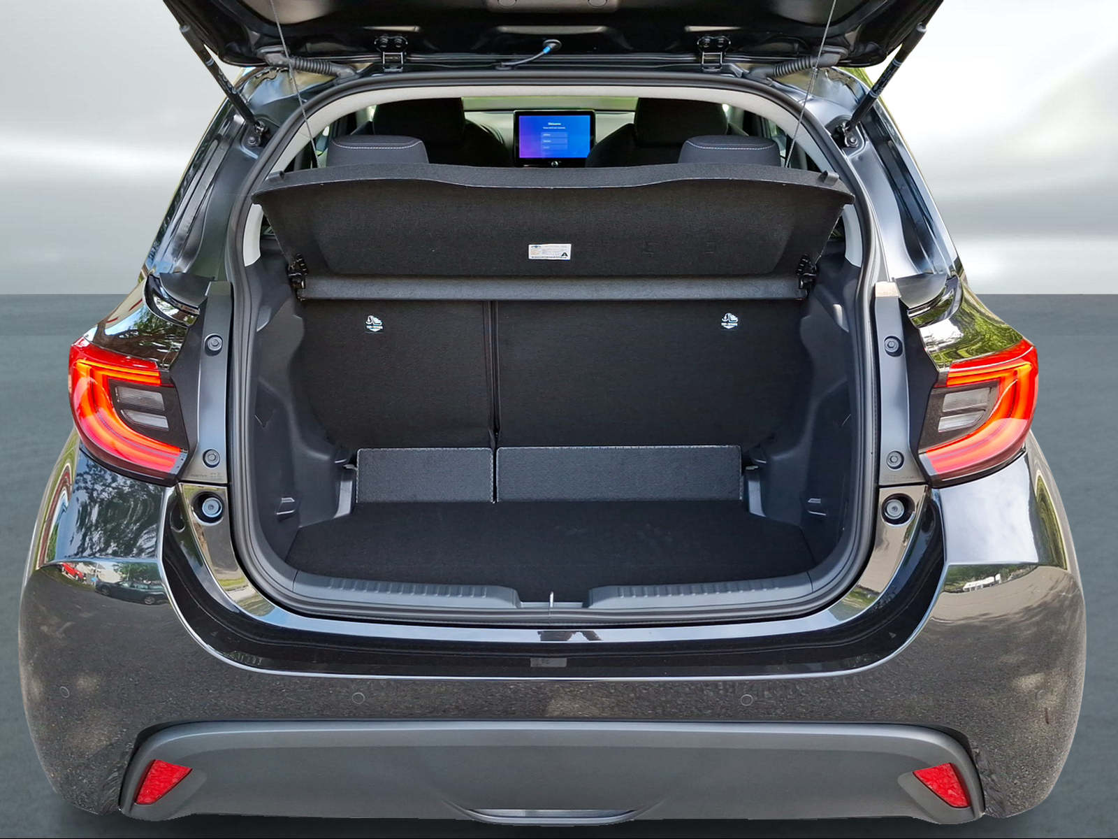 TOYOTA Yaris 1.5 Trend e-CVT-image-7