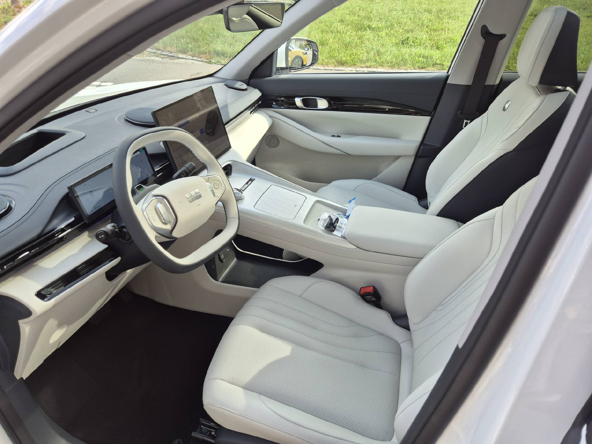 GEELY E5 Max+ Elektro 68,4 kWh-image-8