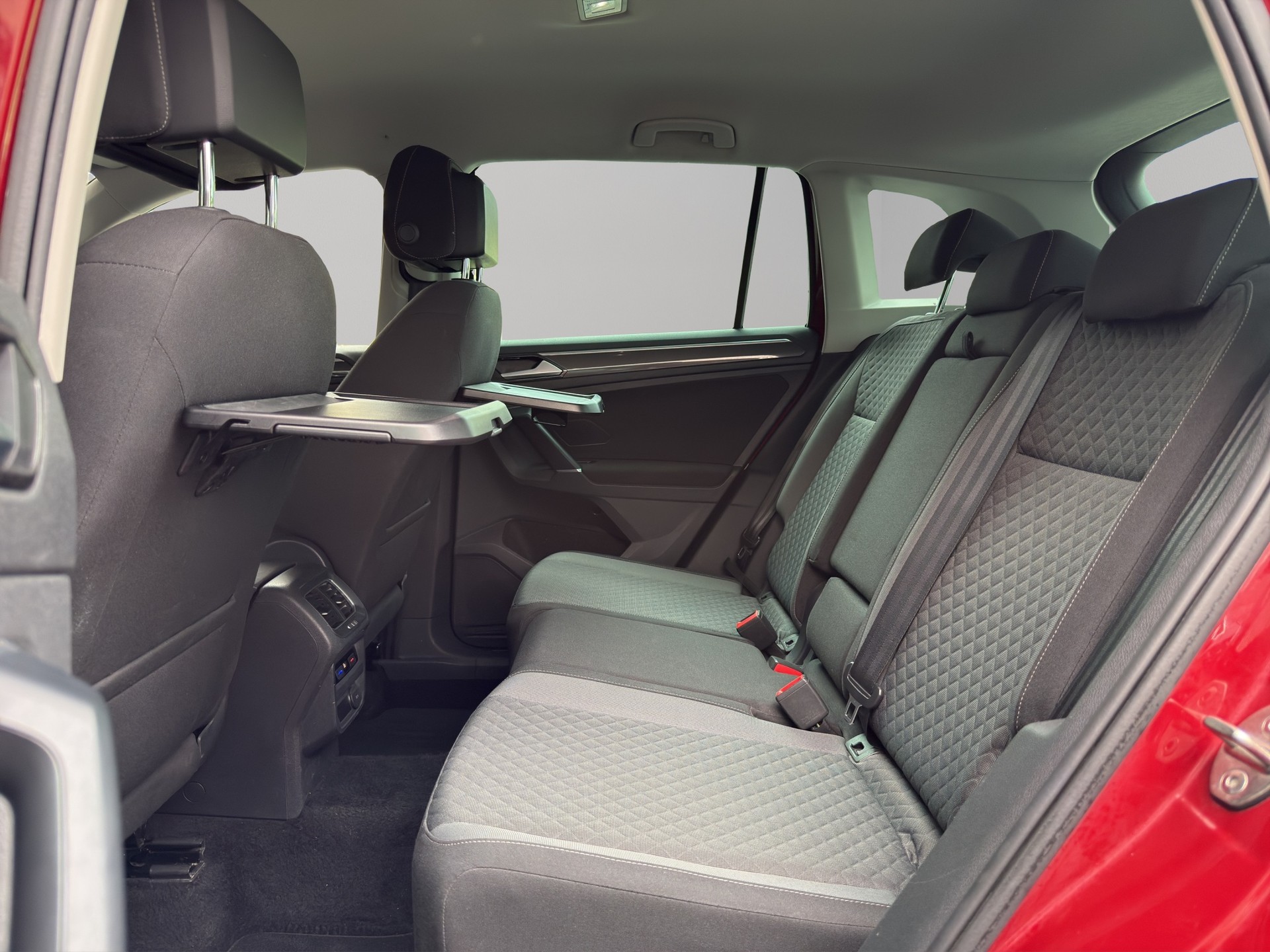 VW Tiguan 2.0 TDI SCR Highline4Motion DSG-image-17