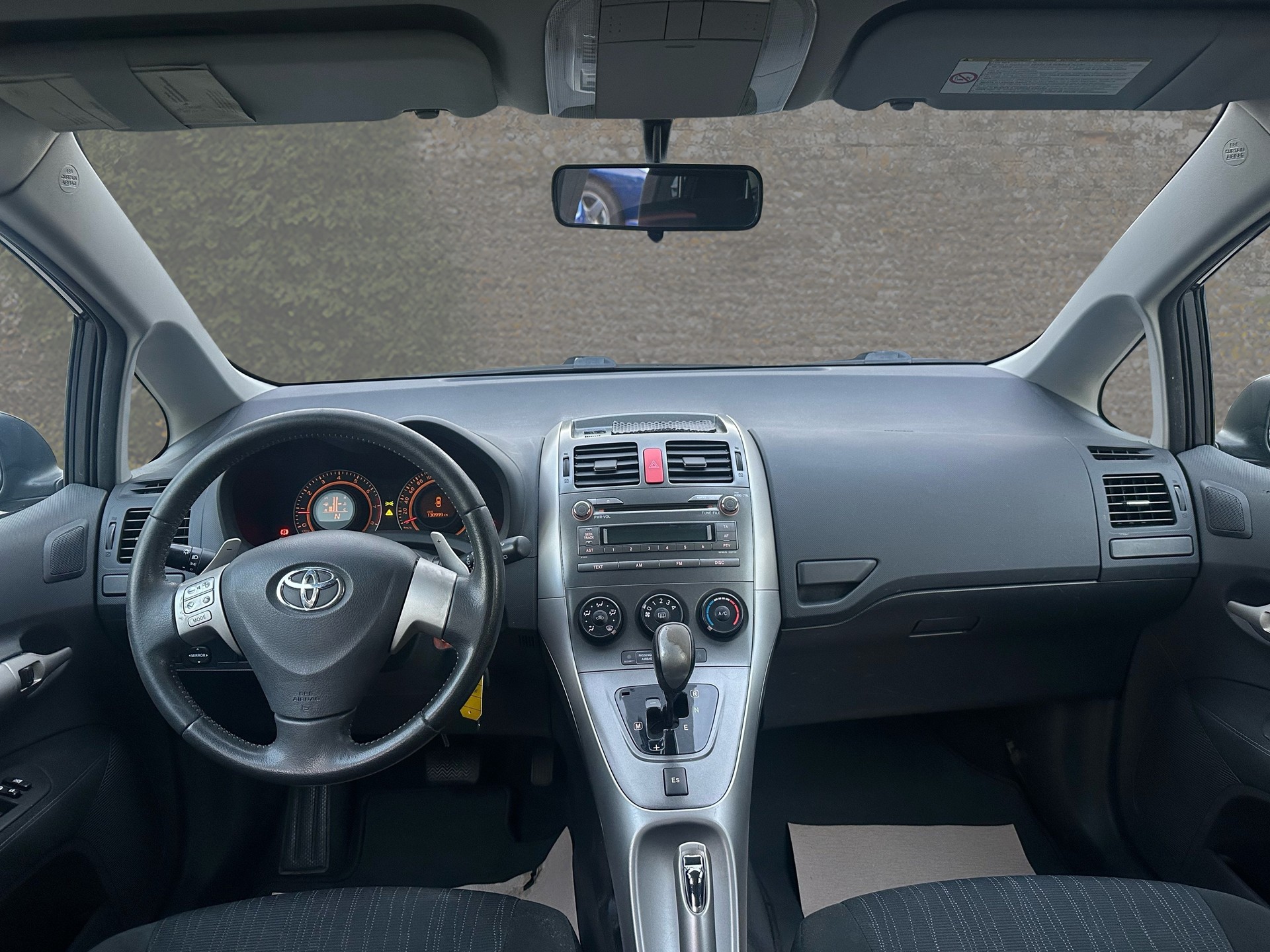 TOYOTA Auris 1.6 Linea Sol Multimode-image-9