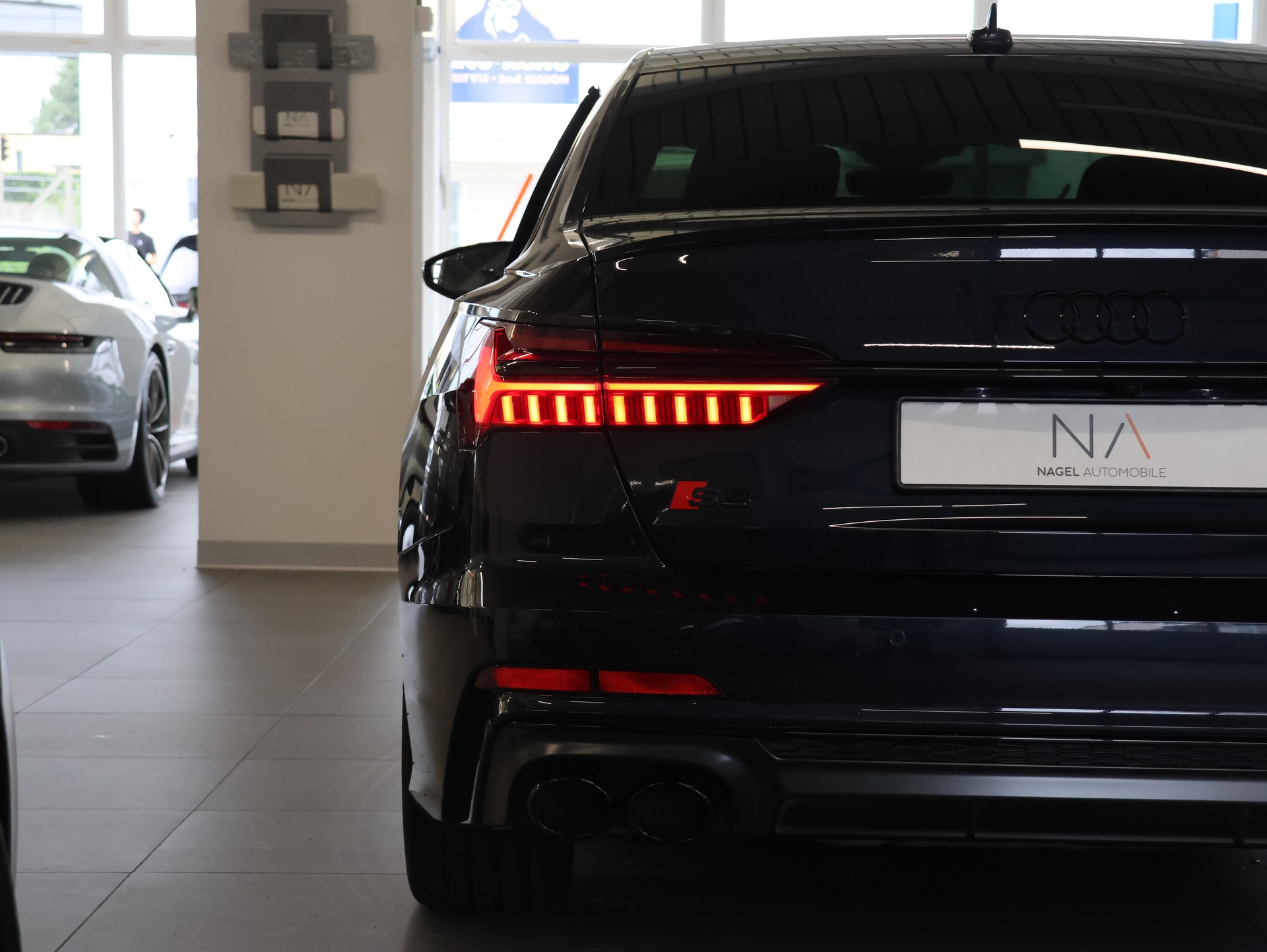 AUDI S6 Limousine 3.0 TDI quattro tiptronic *Panoramadach* *Sitzheizung* *360 Kamera*-image-5