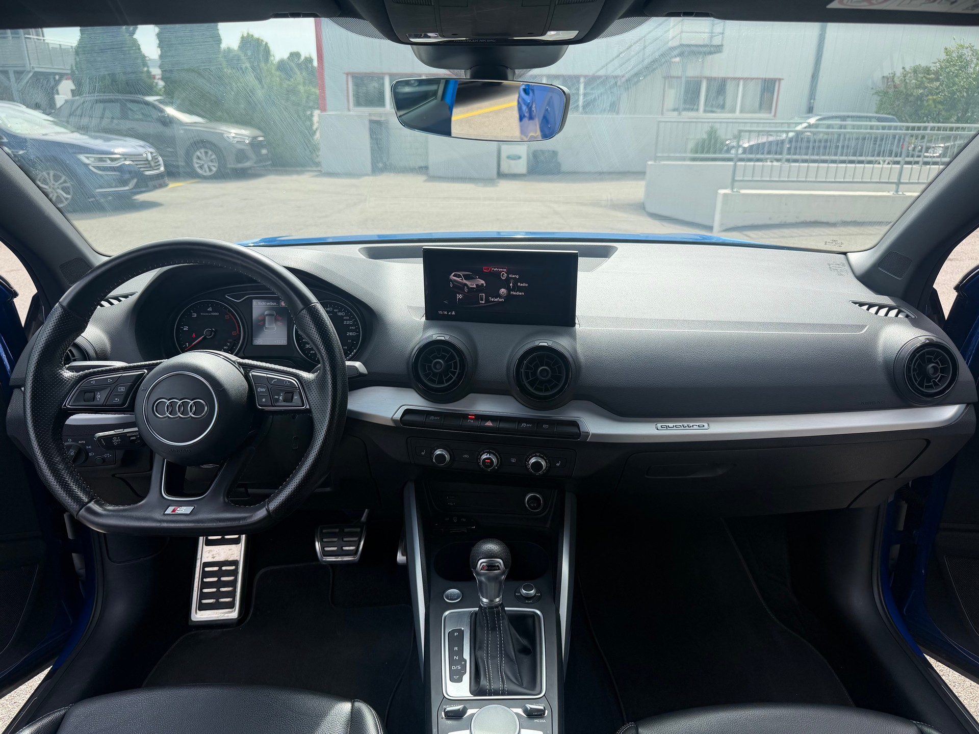 AUDI Q2 2.0 TDI sport quattro S-tronic-image-13