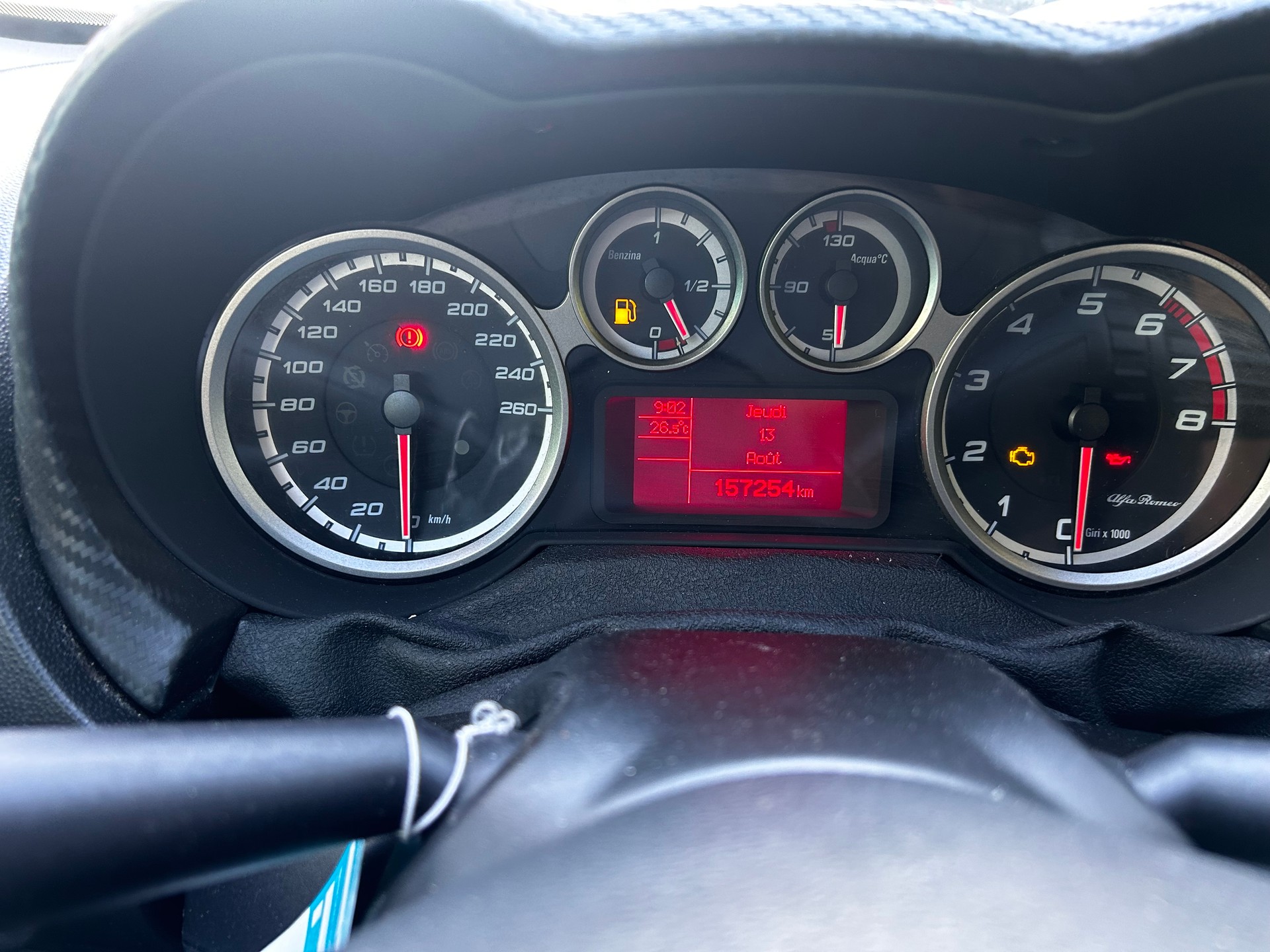 ALFA ROMEO MiTo 0.9 TwinAir Turbo Distinctive-image-9