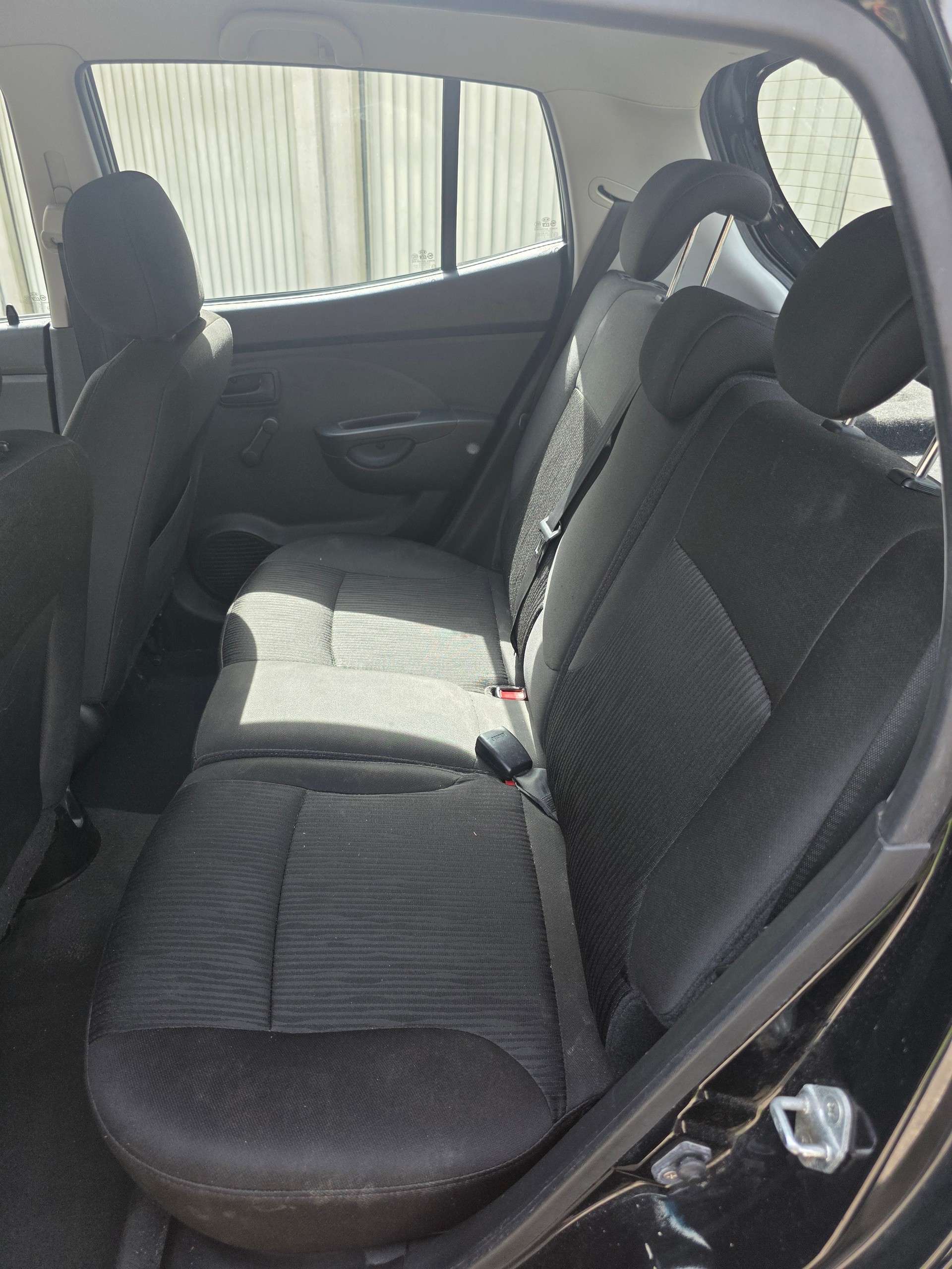KIA Picanto 1.1 Classic-image-10