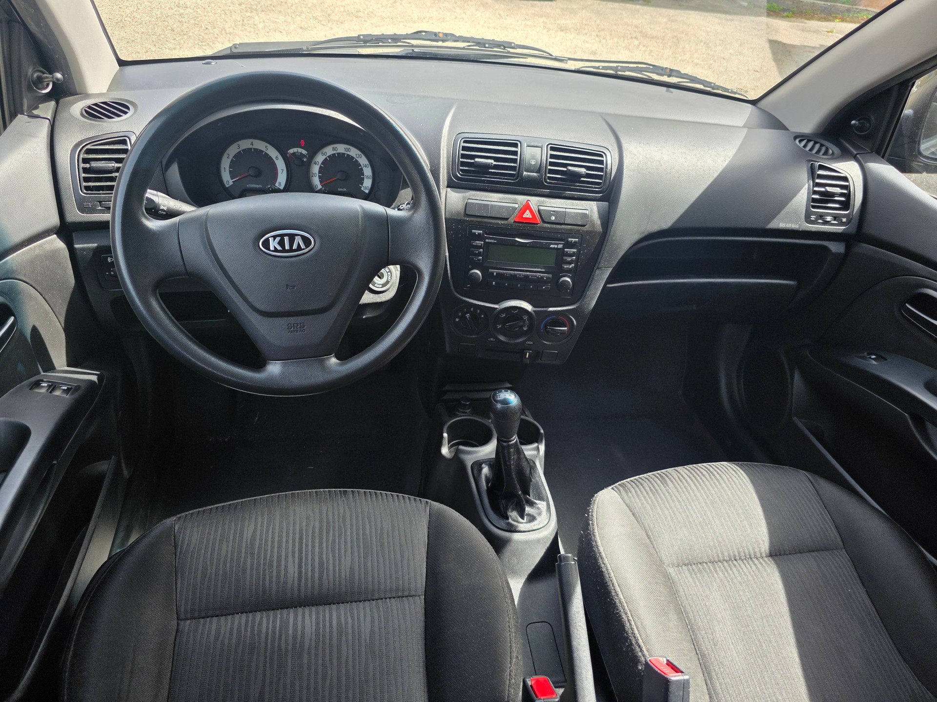 KIA Picanto 1.1 Classic-image-6