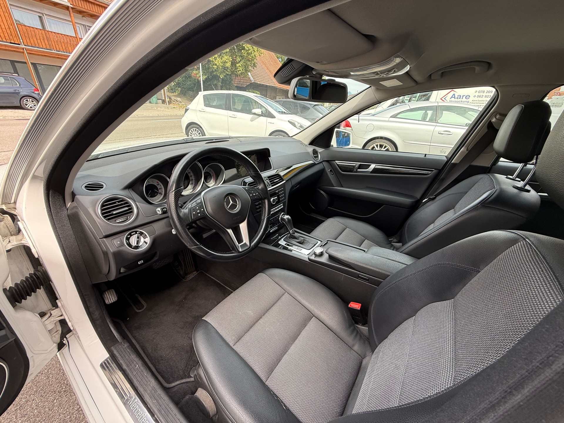 MERCEDES-BENZ C 250 CDI Avantgarde 4Matic 7G-Tronic-image-8