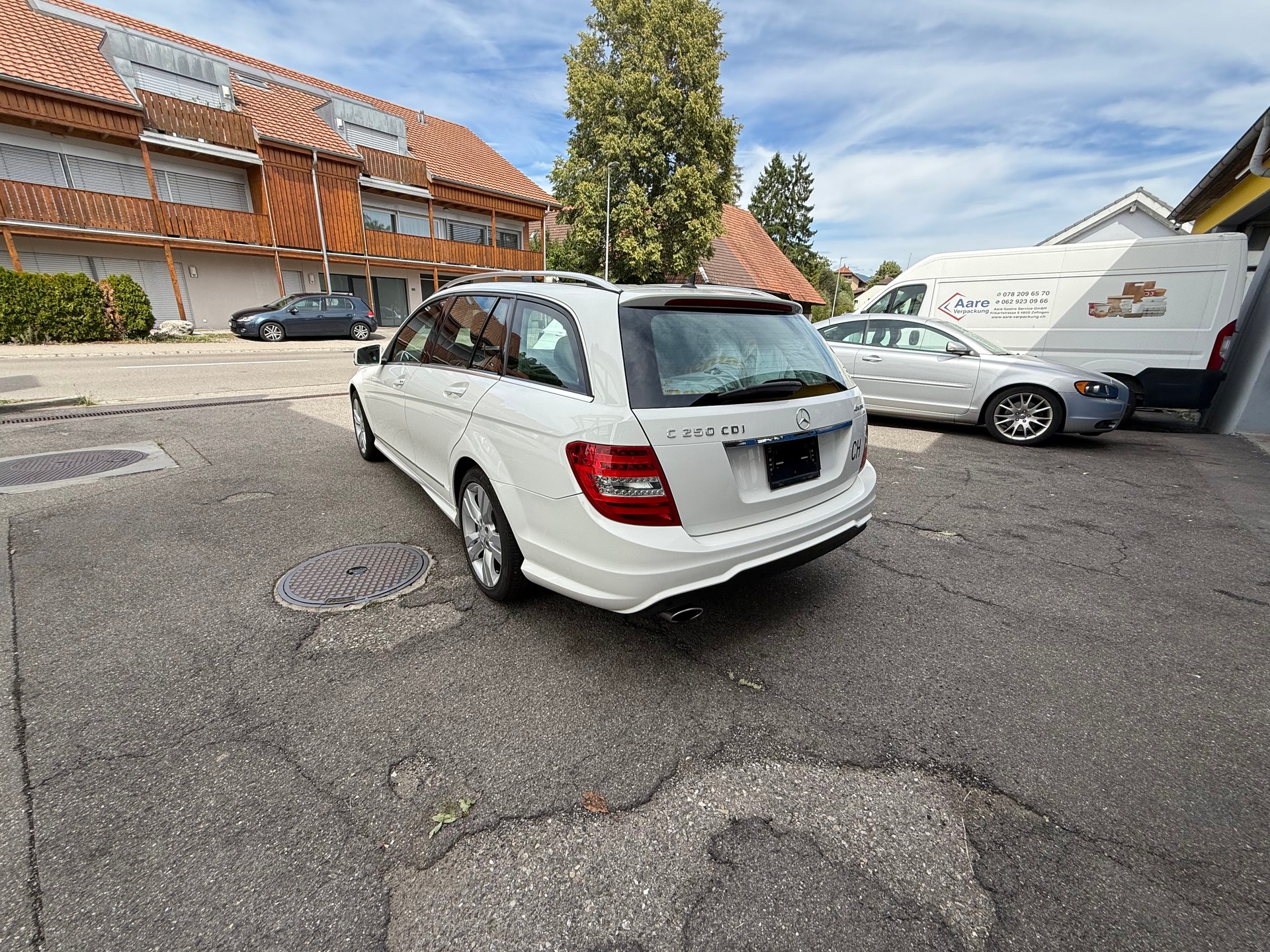 MERCEDES-BENZ C 250 CDI Avantgarde 4Matic 7G-Tronic-image-4