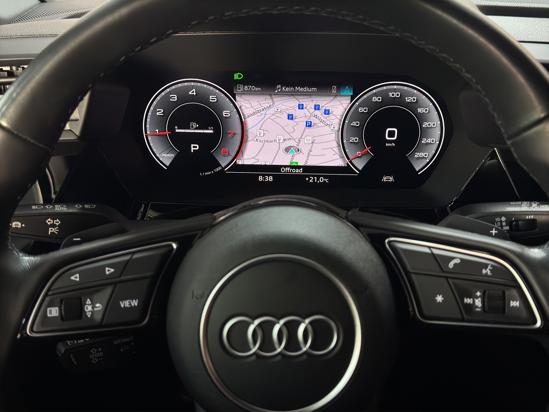 AUDI A3 Sportback 30 TFSI Business Edition S-tronic "Navi-RF.-Kamera-Leder"-image-12