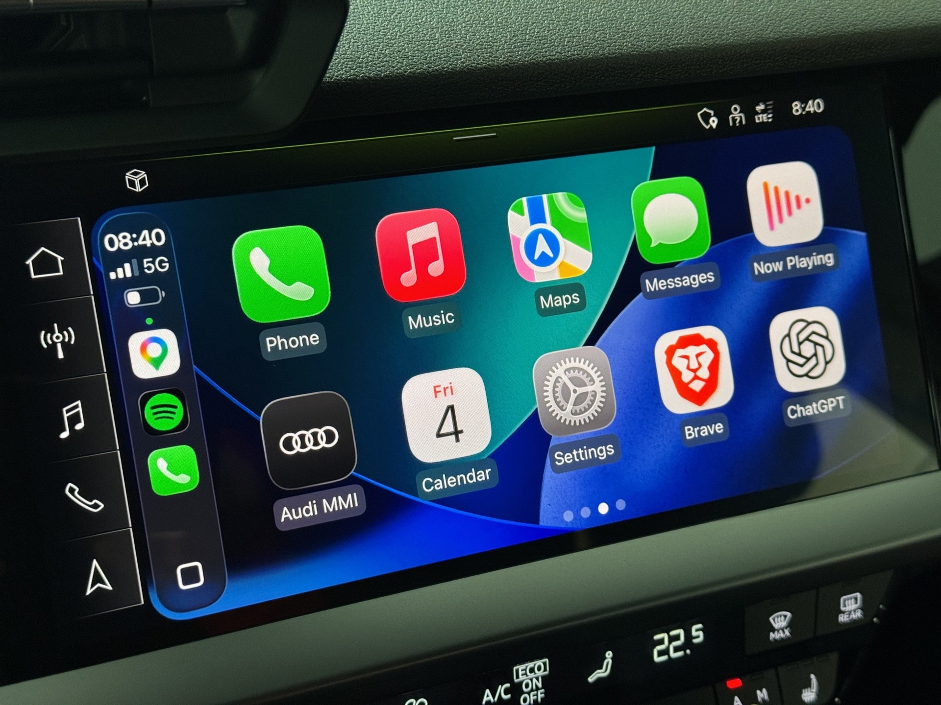 AUDI A3 Sportback 30 TFSI Business Edition S-tronic "Navi-RF.-Kamera-Leder"-image-16