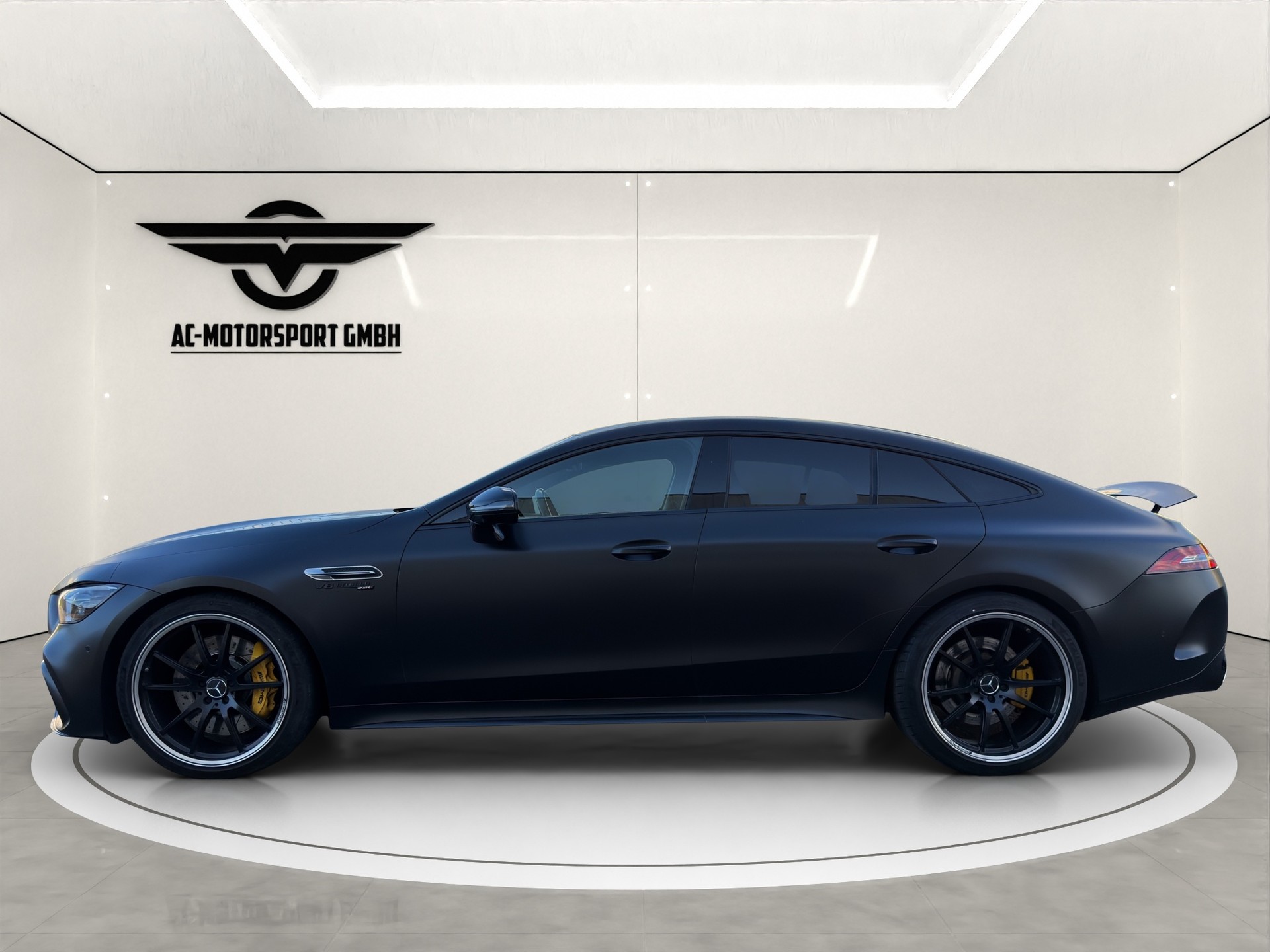 MERCEDES-BENZ AMG GT 4 63 S 4Matic+ Speedshift MCT-image-4
