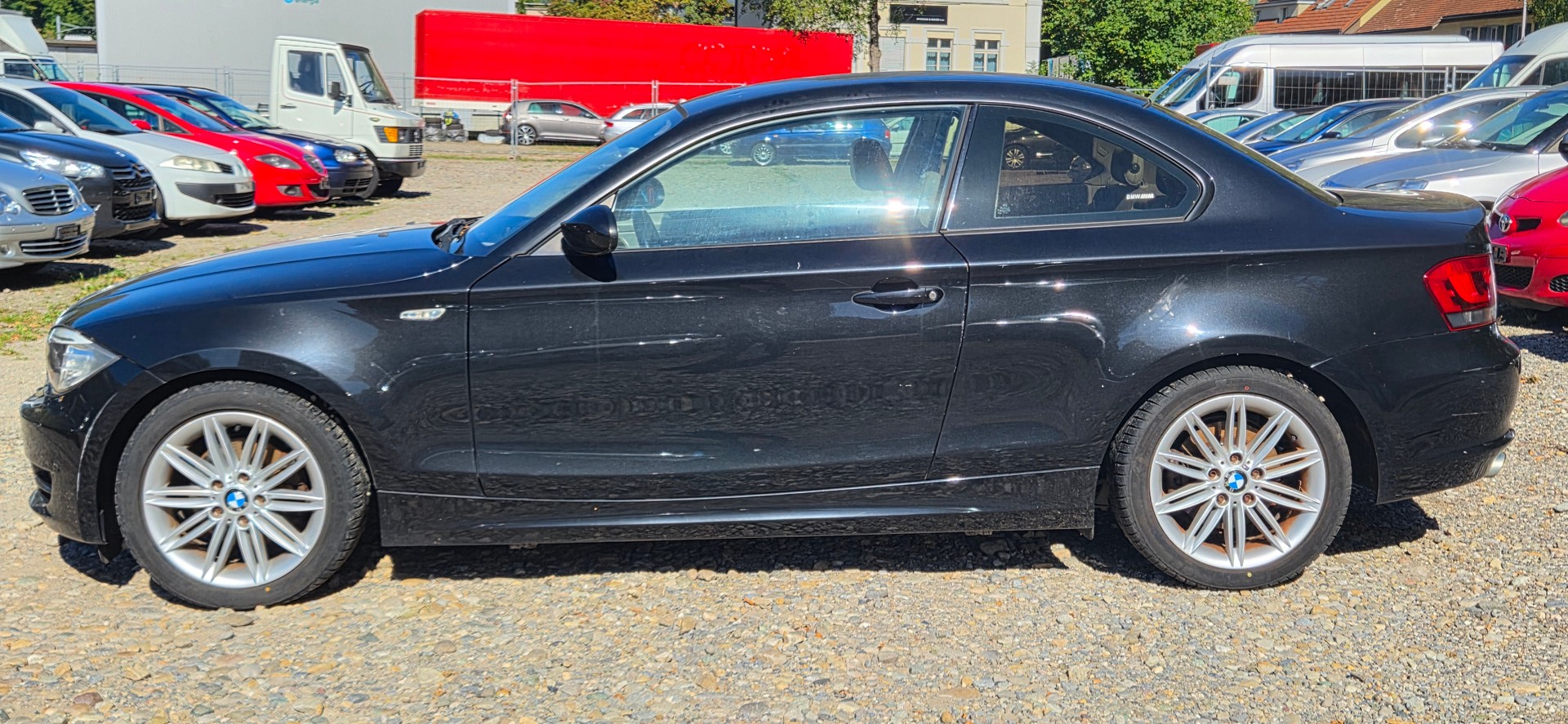 BMW 120d Coupé Steptronic-image-2