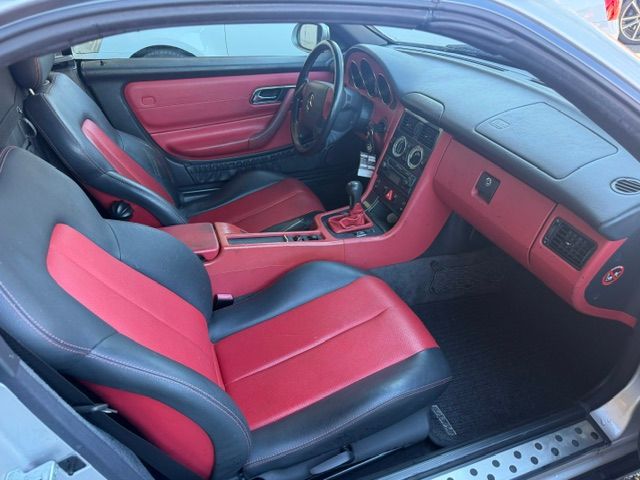 MERCEDES-BENZ SLK 200-image-10