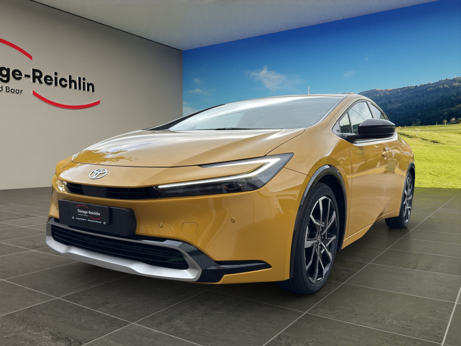 TOYOTA Prius 2.0 Plug-In-Hybrid Style-image-0