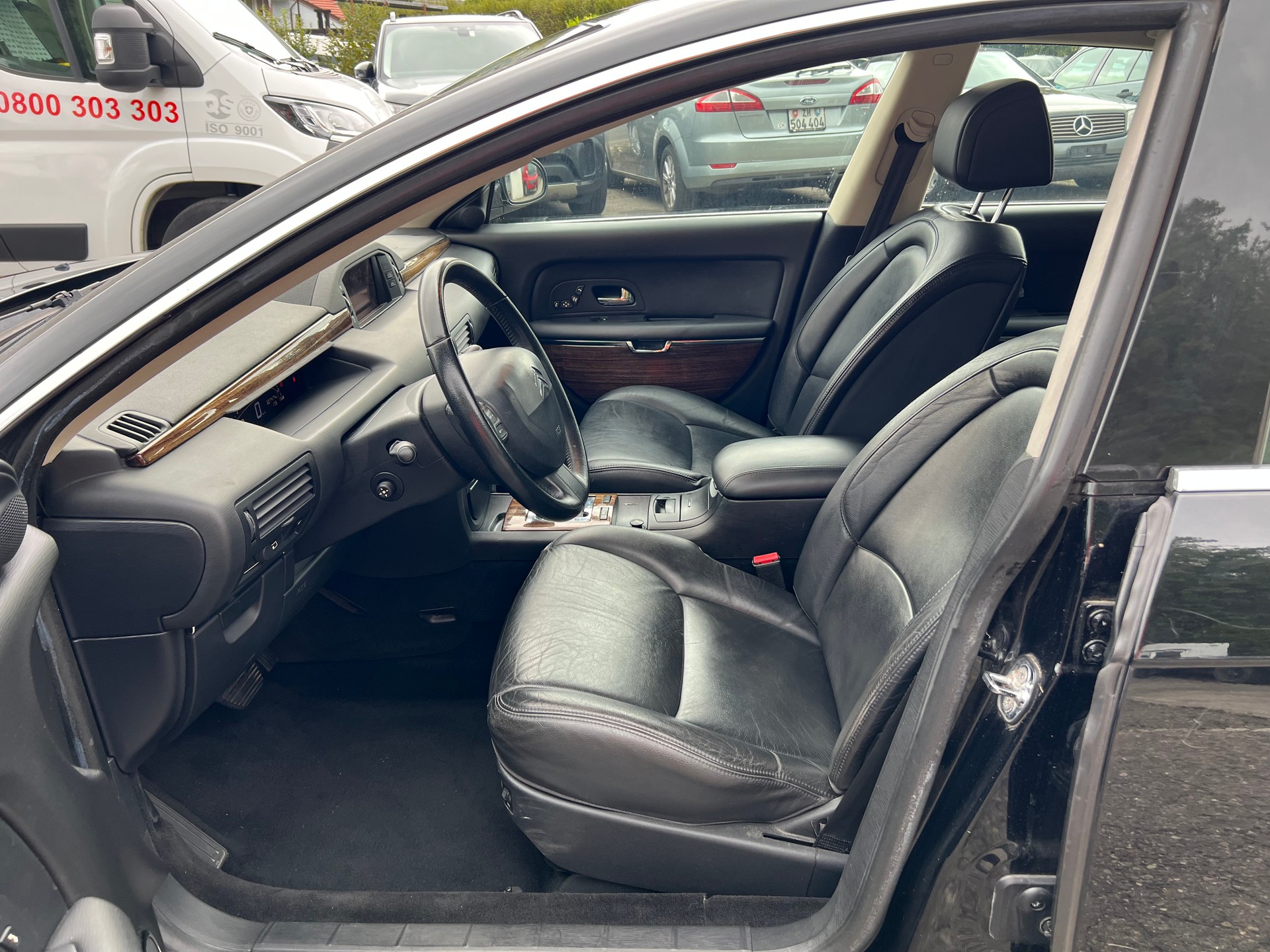 CITROEN C6 Sedan 3.0 HDi V6 Exclusive Automatic-image-8