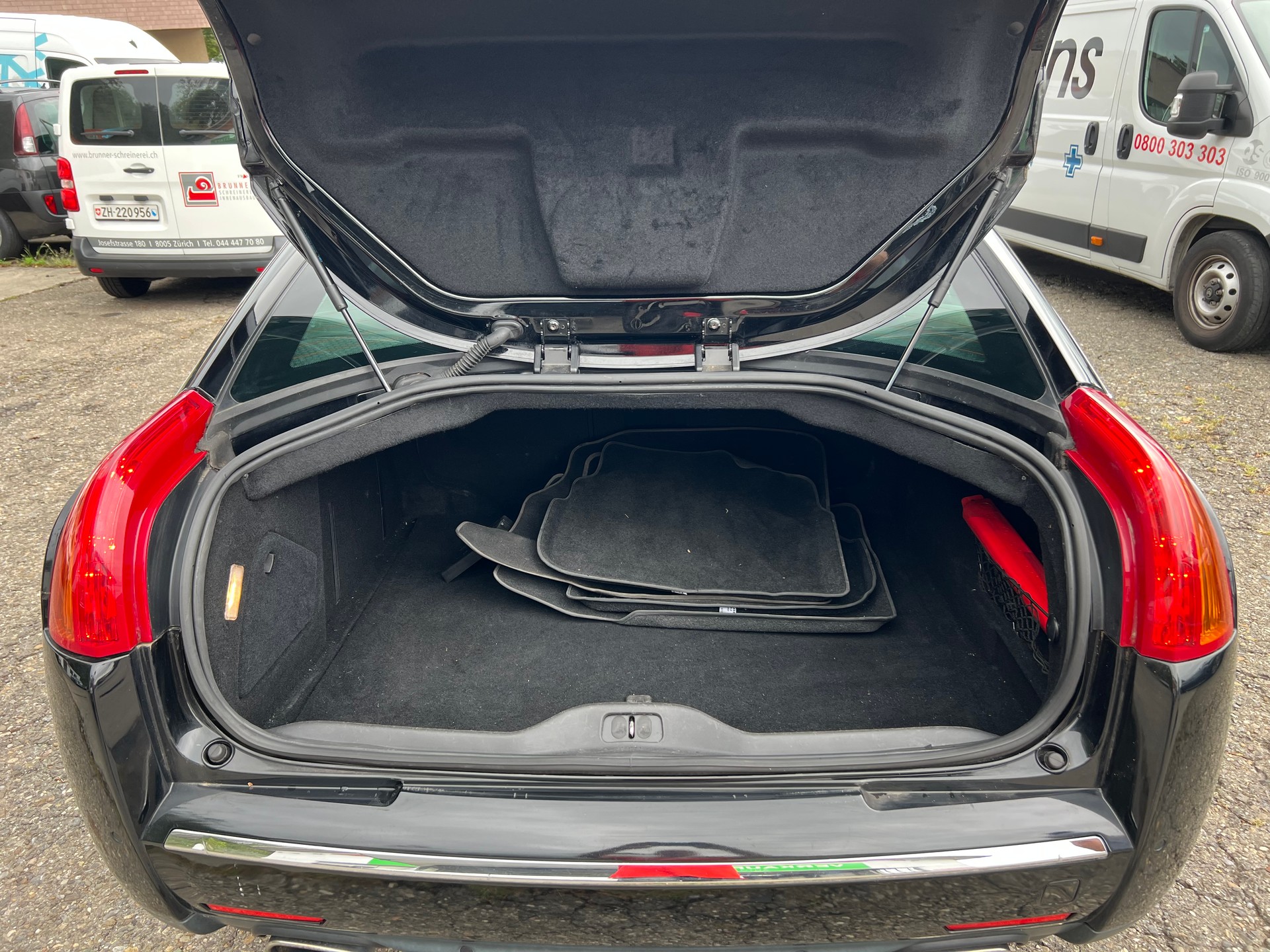 CITROEN C6 Sedan 3.0 HDi V6 Exclusive Automatic-image-14