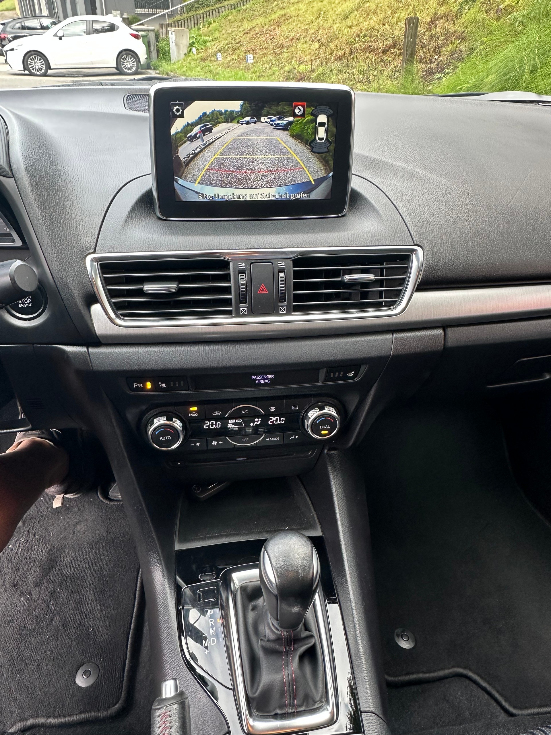 MAZDA 2.0 120 Revolution-image-11