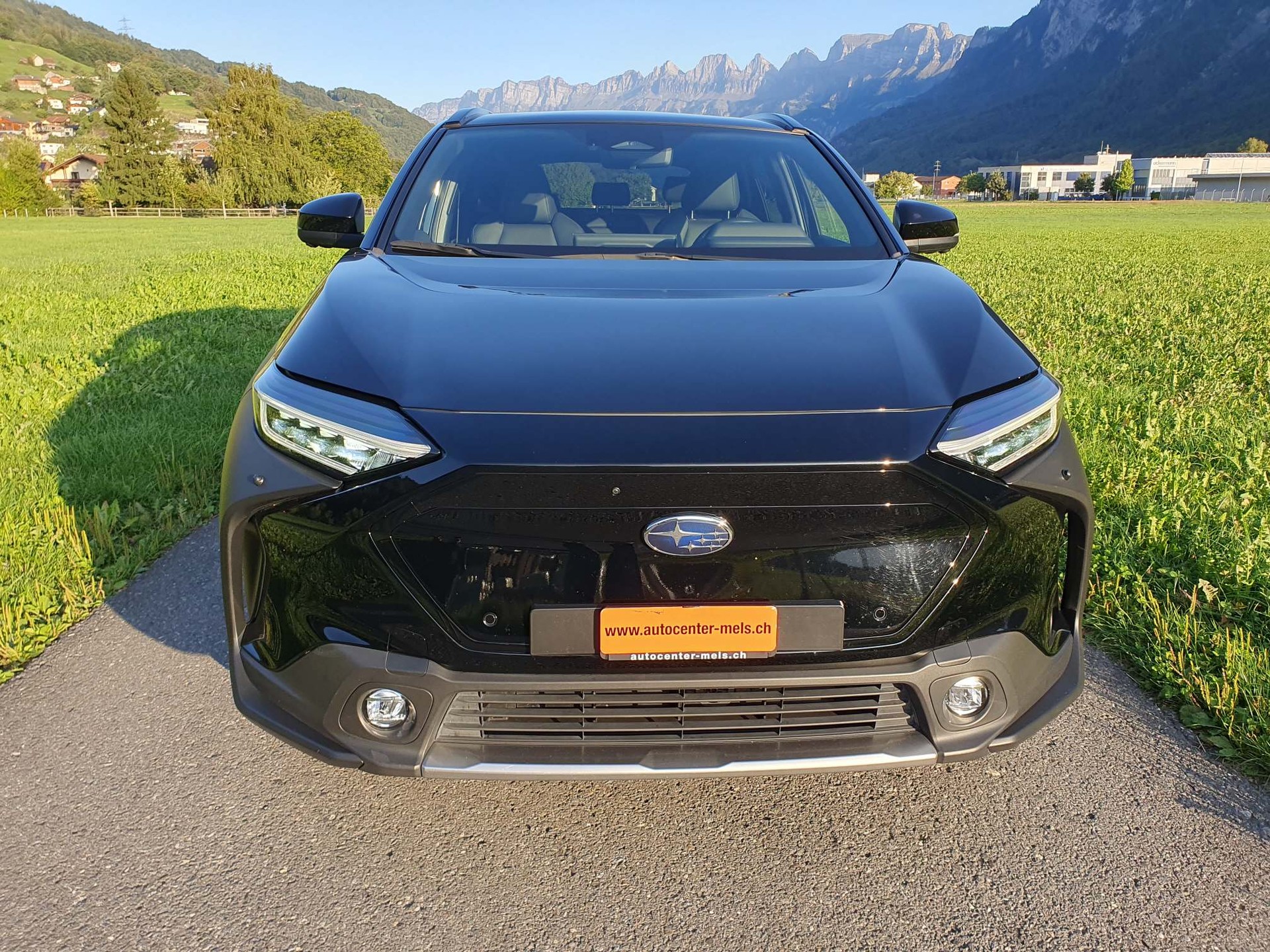 SUBARU Solterra eV Luxury AWD-image-2