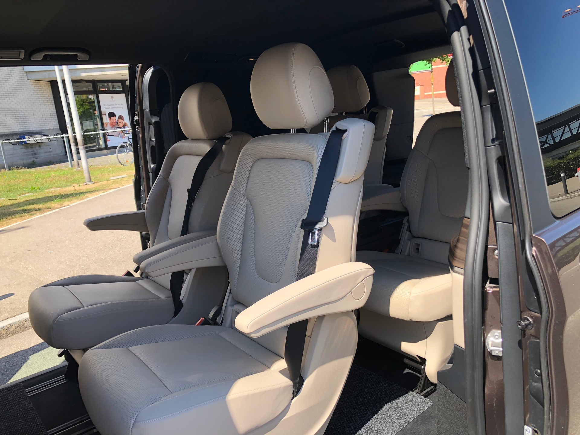 MERCEDES-BENZ V 250 d BlueT Sw.Ed.extr.l.4m-image-1