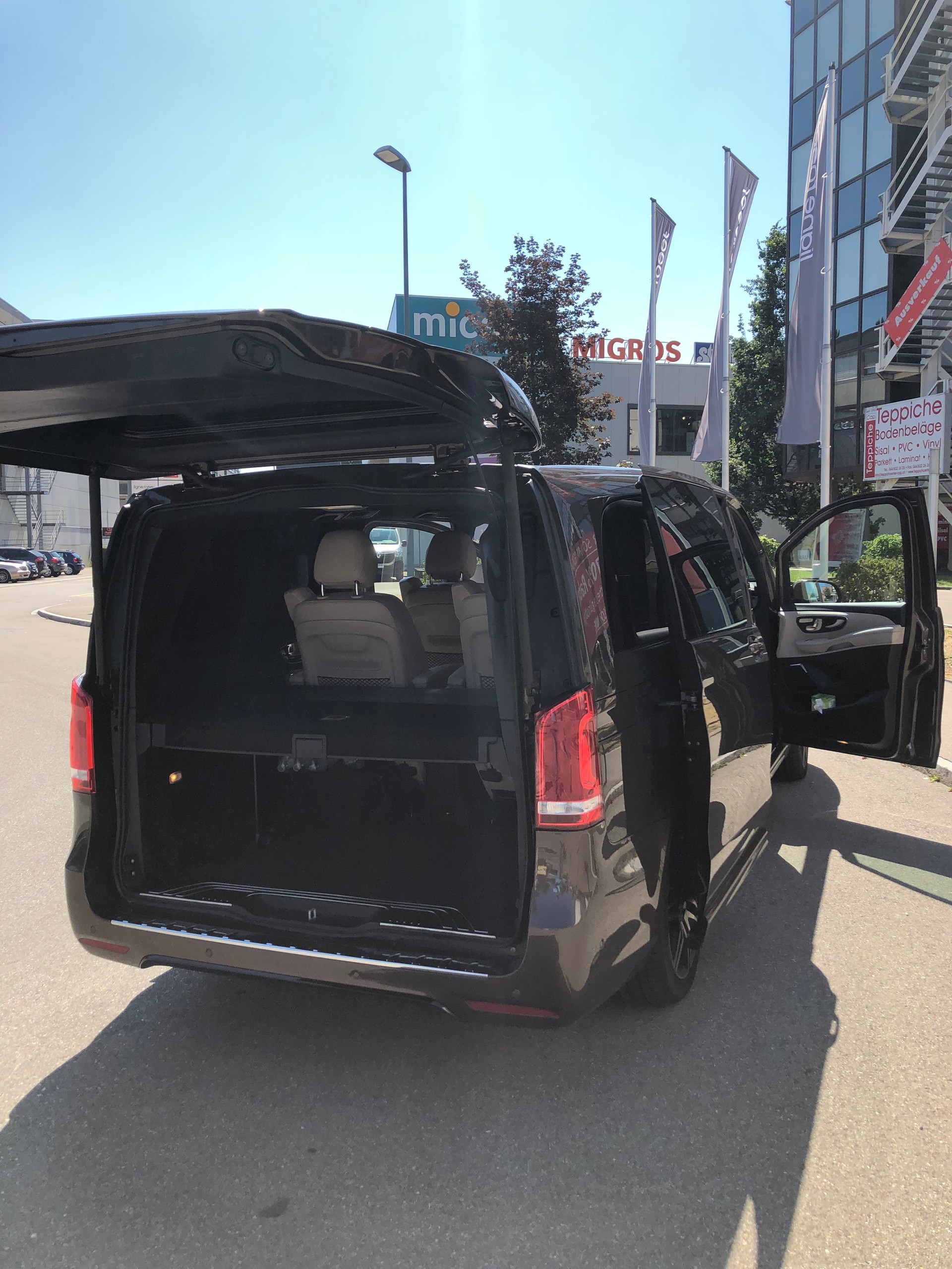 MERCEDES-BENZ V 250 d BlueT Sw.Ed.extr.l.4m-image-4
